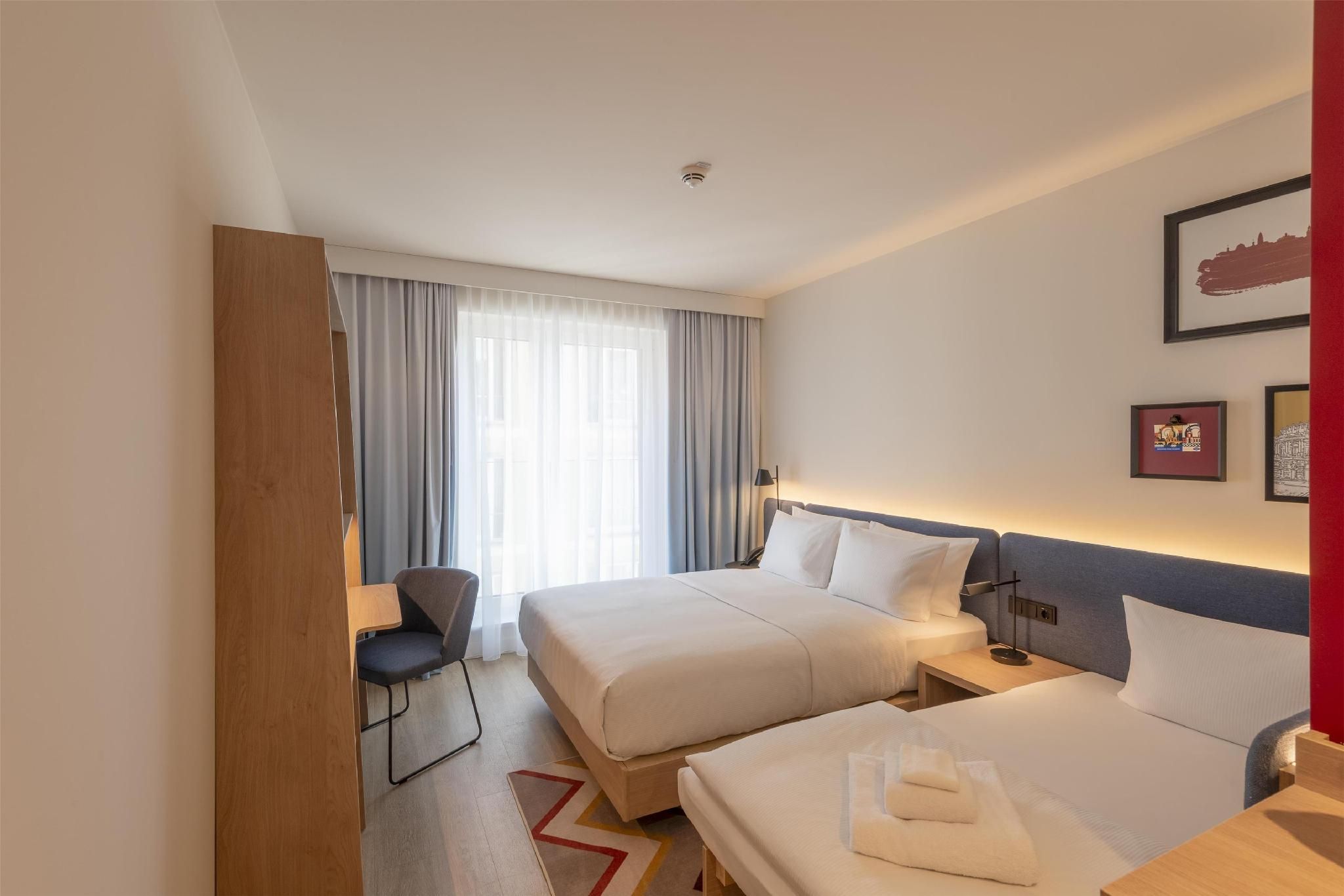 Queen Room with Sofa Bed