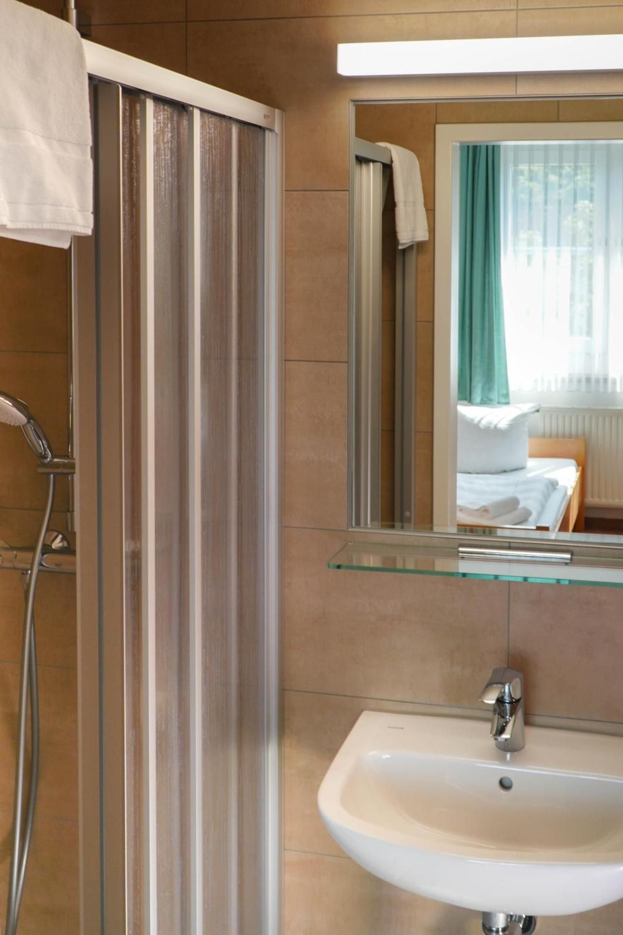 Twin Room with Private Bathroom