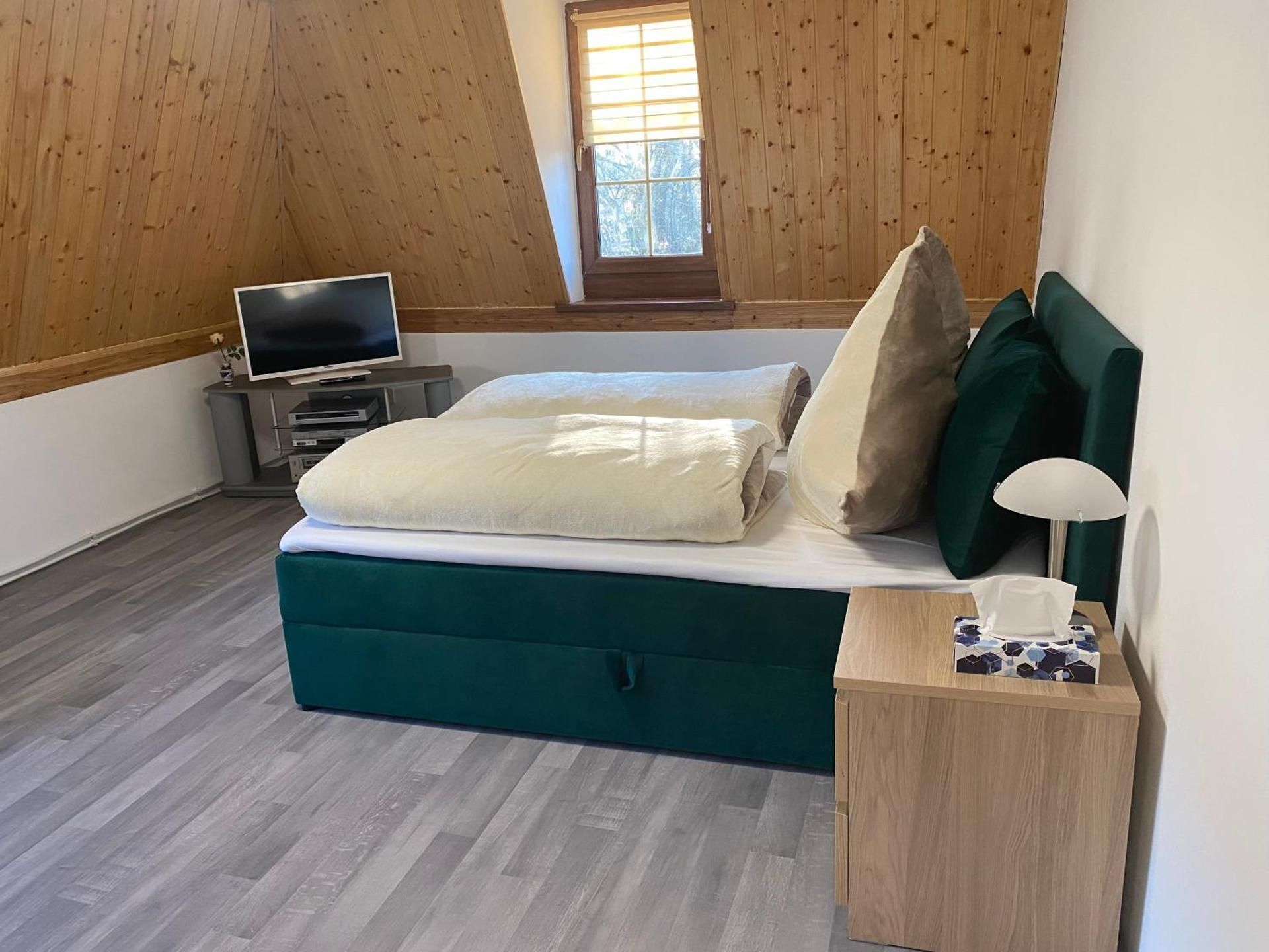 Double Room with Private Bathroom