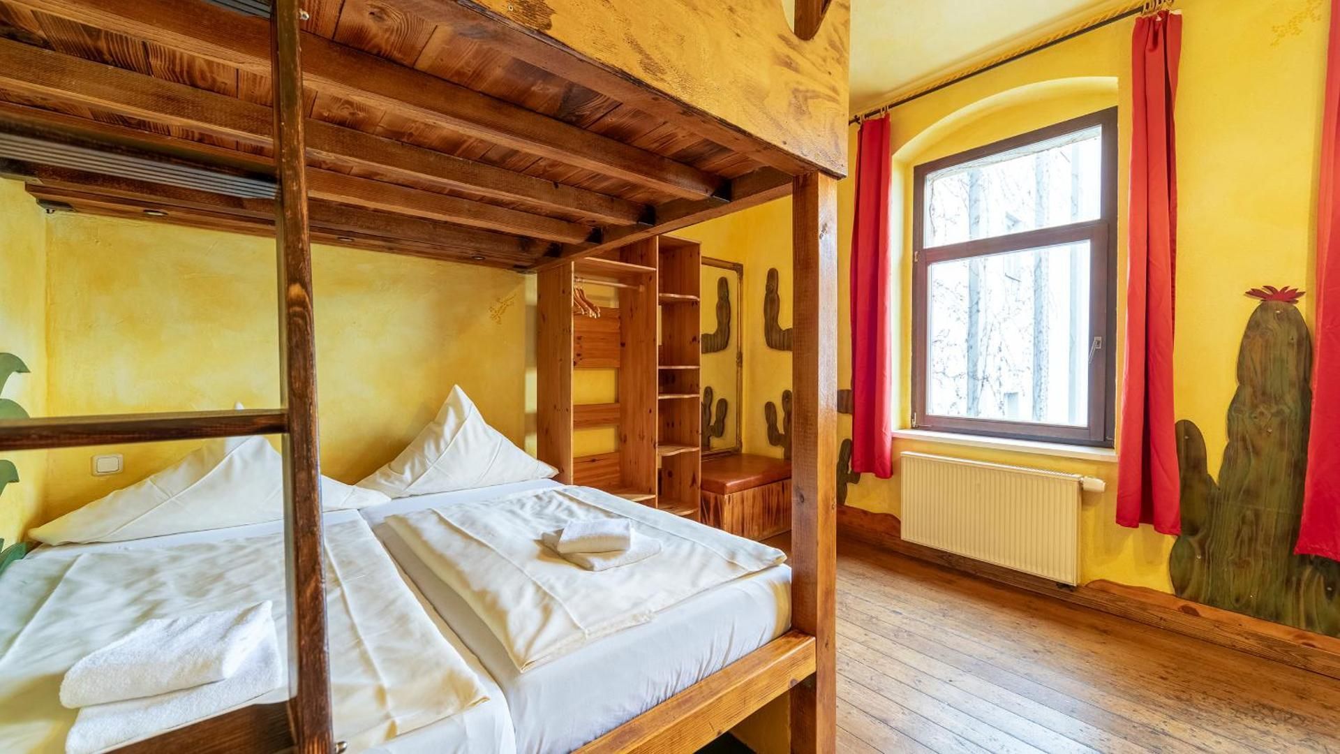 Quadruple Room with Private Bathroom