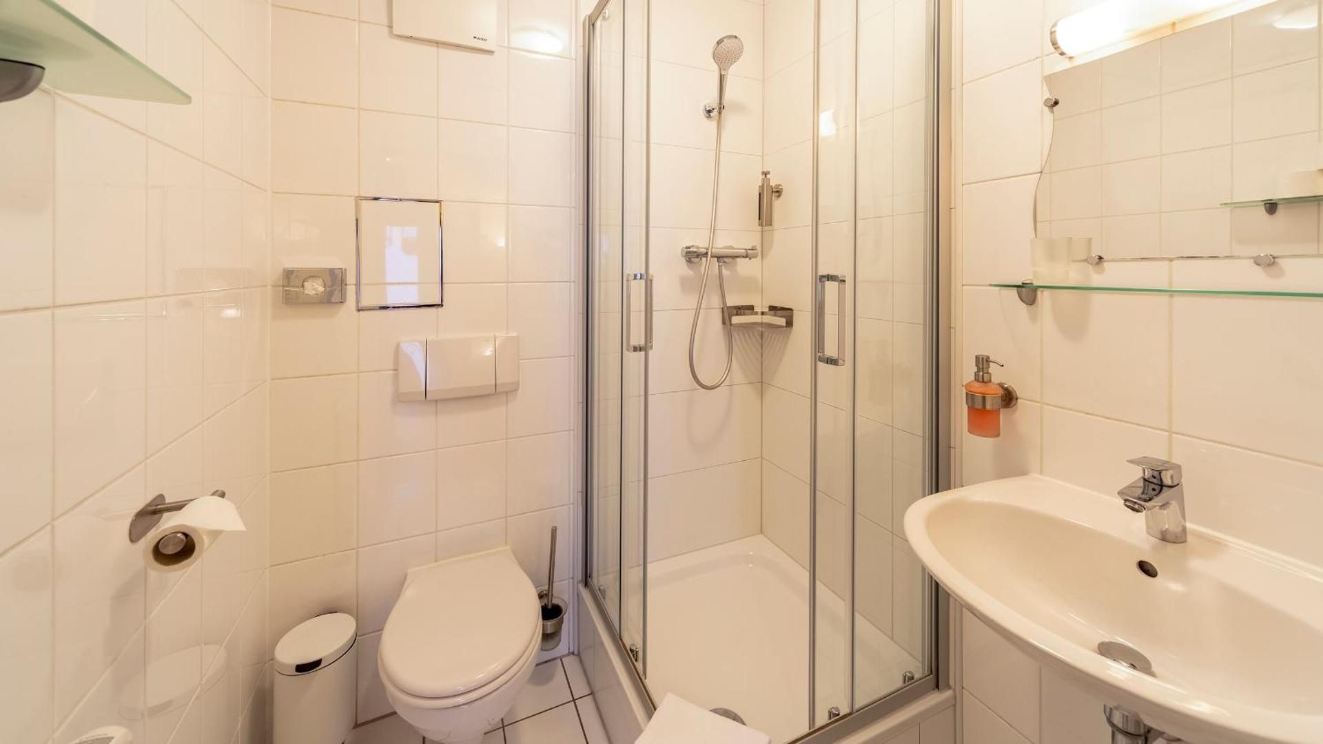 One-Bedroom Apartment (2 Adults)