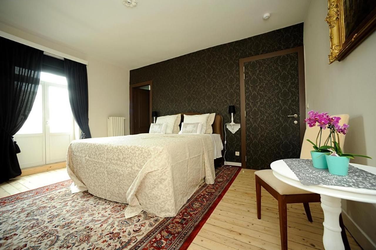 Deluxe Double Room with Bath