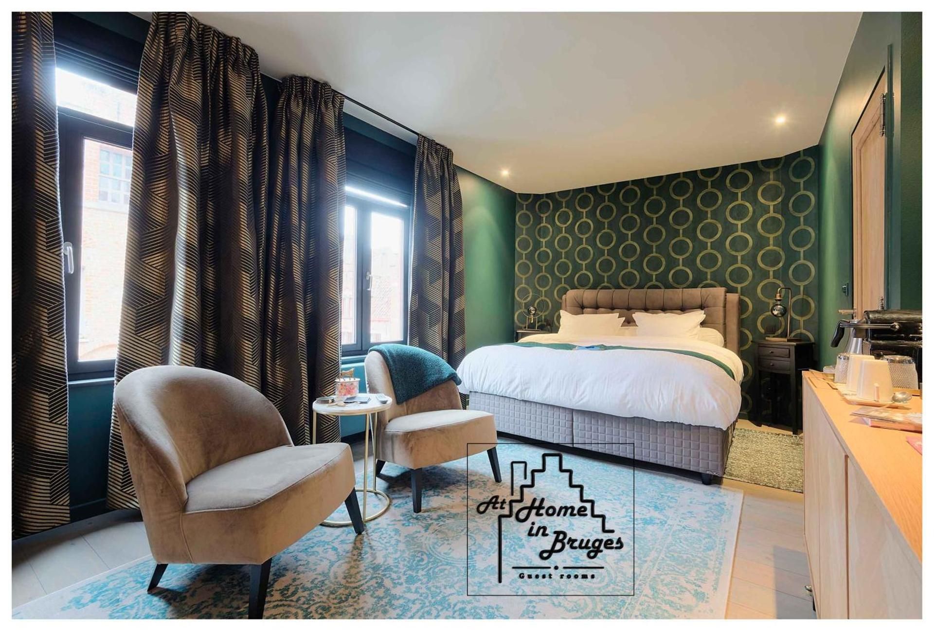 Deluxe King Suite