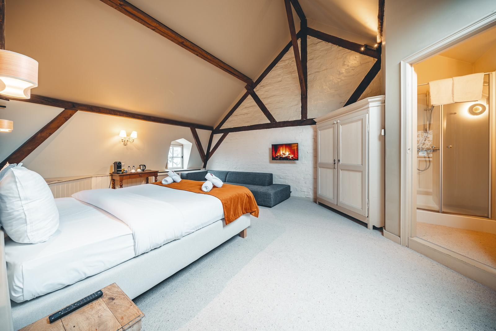 Barabas Family Two Bedroom Suite