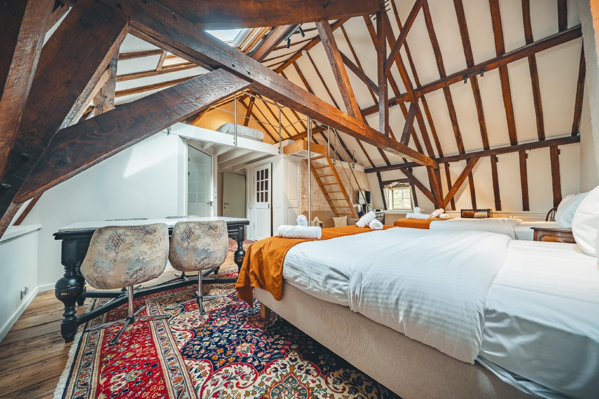 Barabas Family Suite - Non-Smoking 2