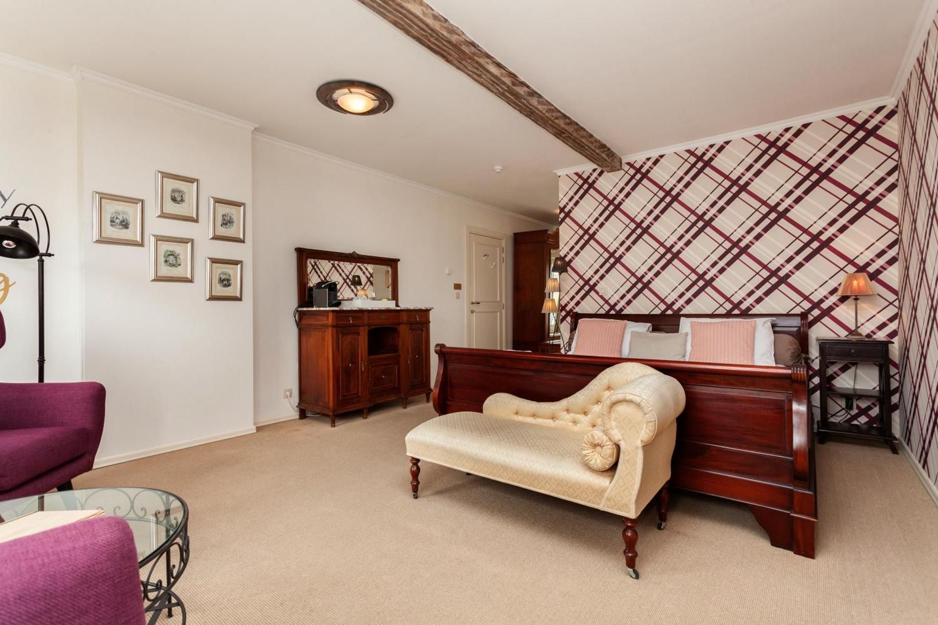 Deluxe Double Room with City View