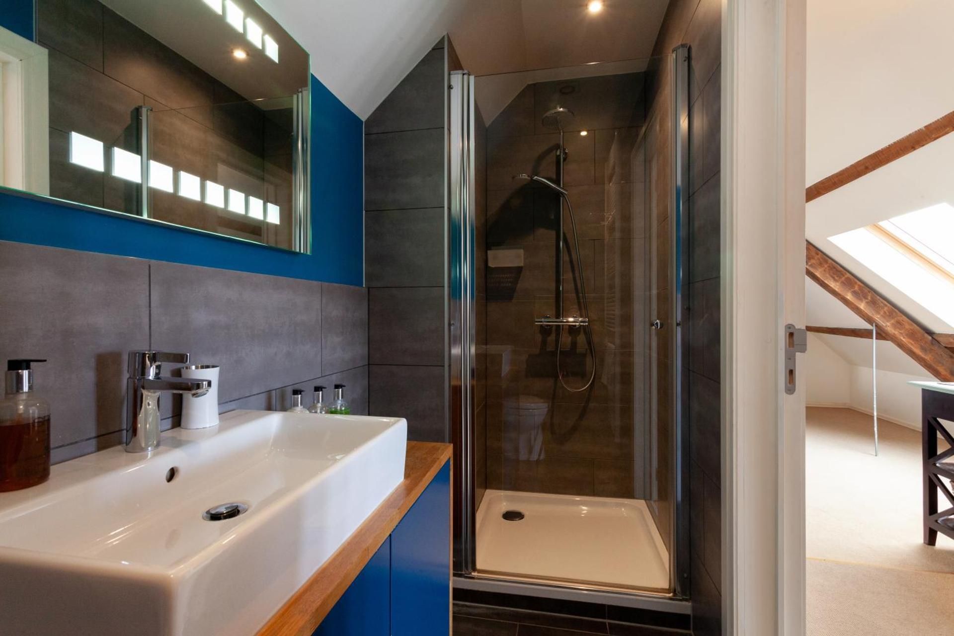 Suite with City View