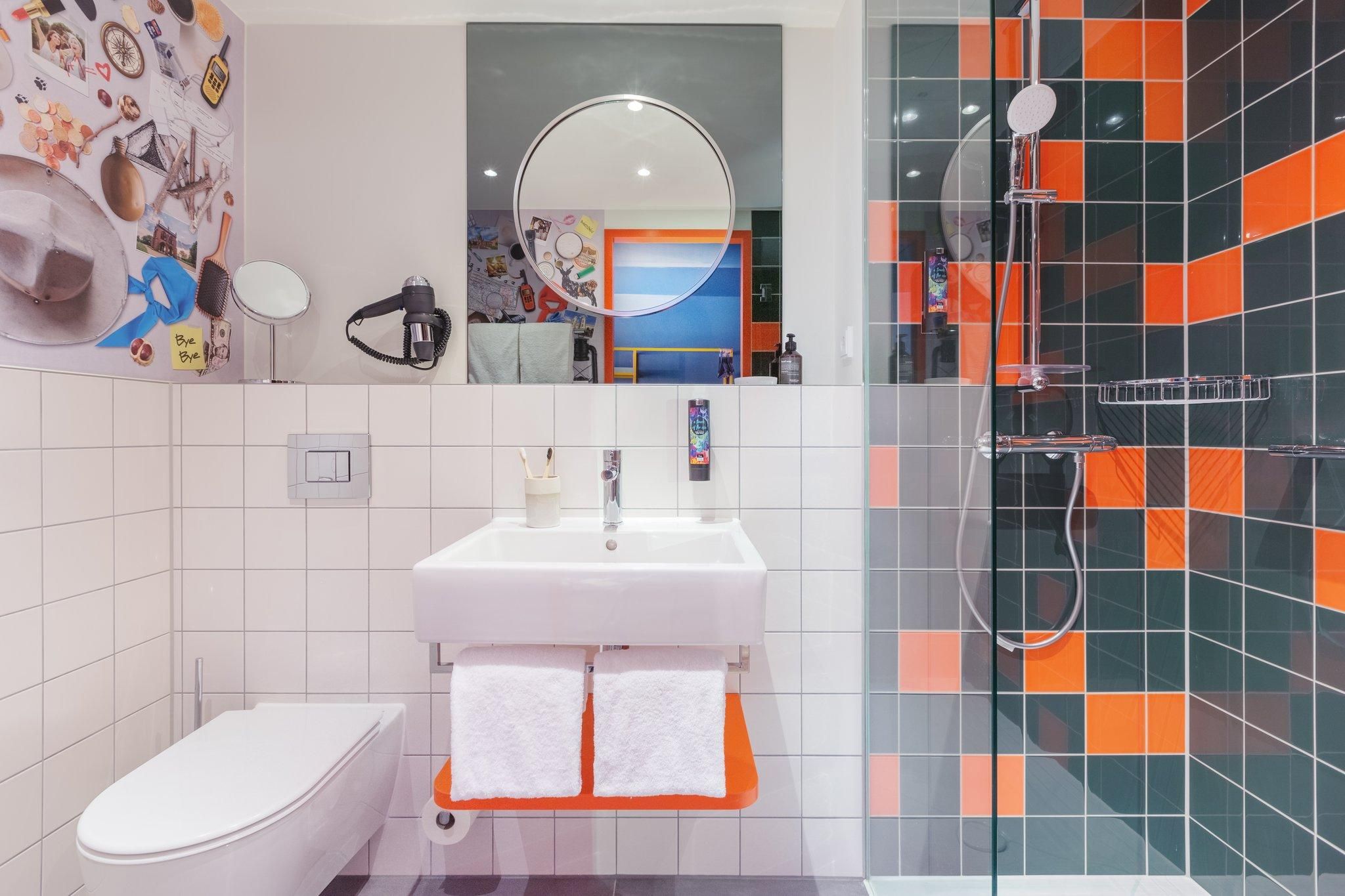 Holiday Inn – the niu, Amity Potsdam By IHG 1 Queen Standard Accessible 3