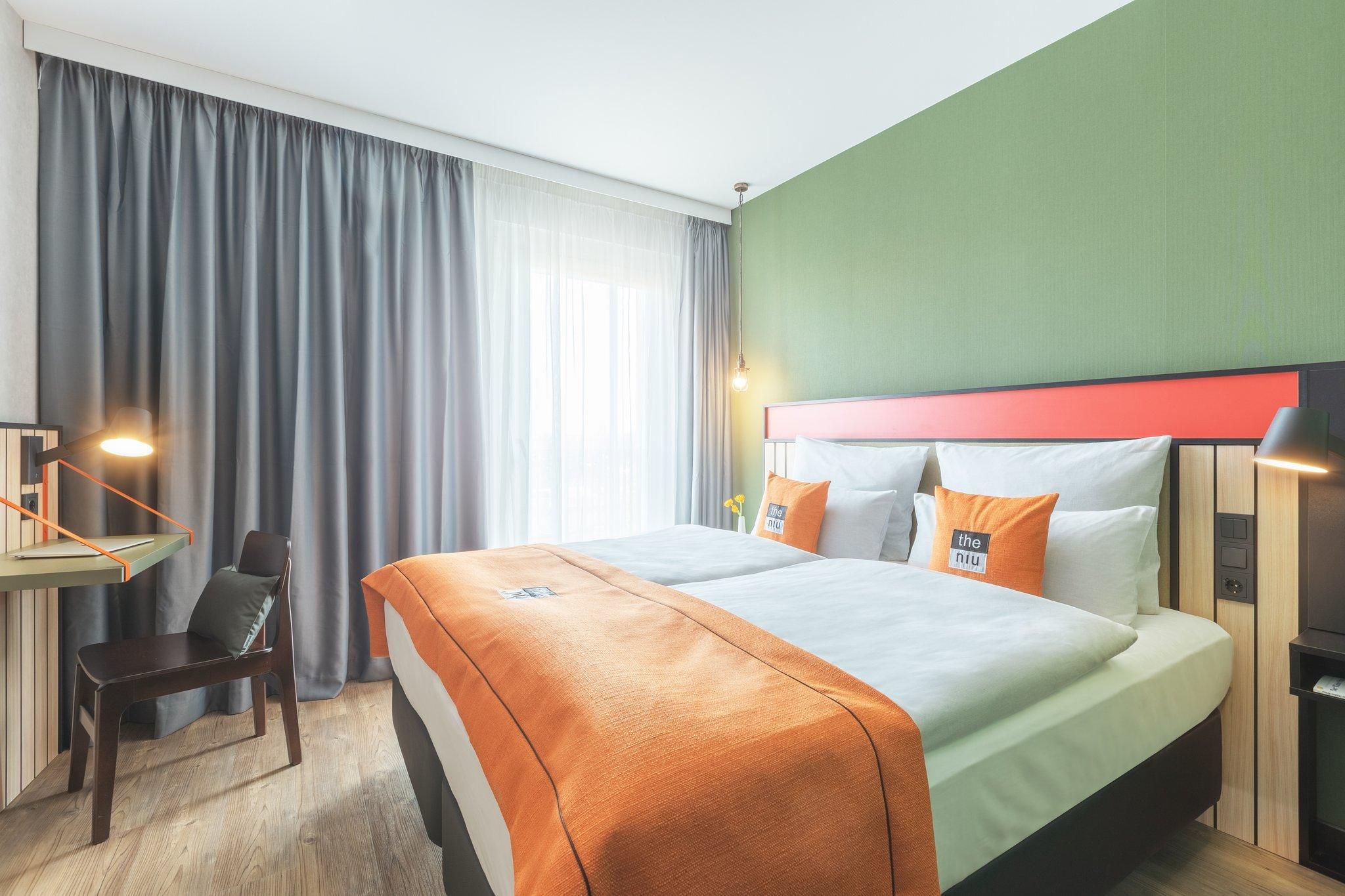 Holiday Inn – the niu, Amity Potsdam By IHG 1 Queen Standard