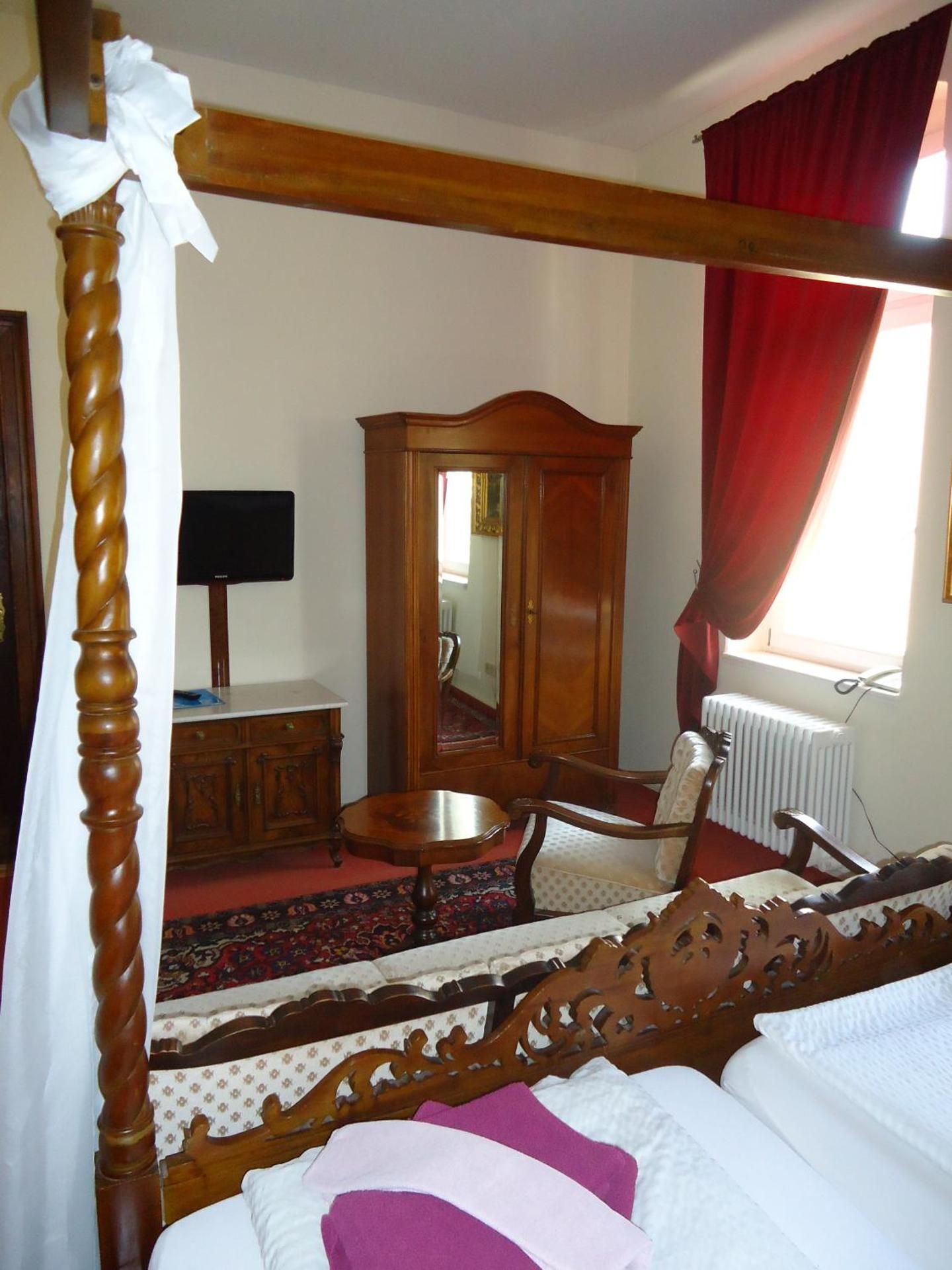 Classic Double Room