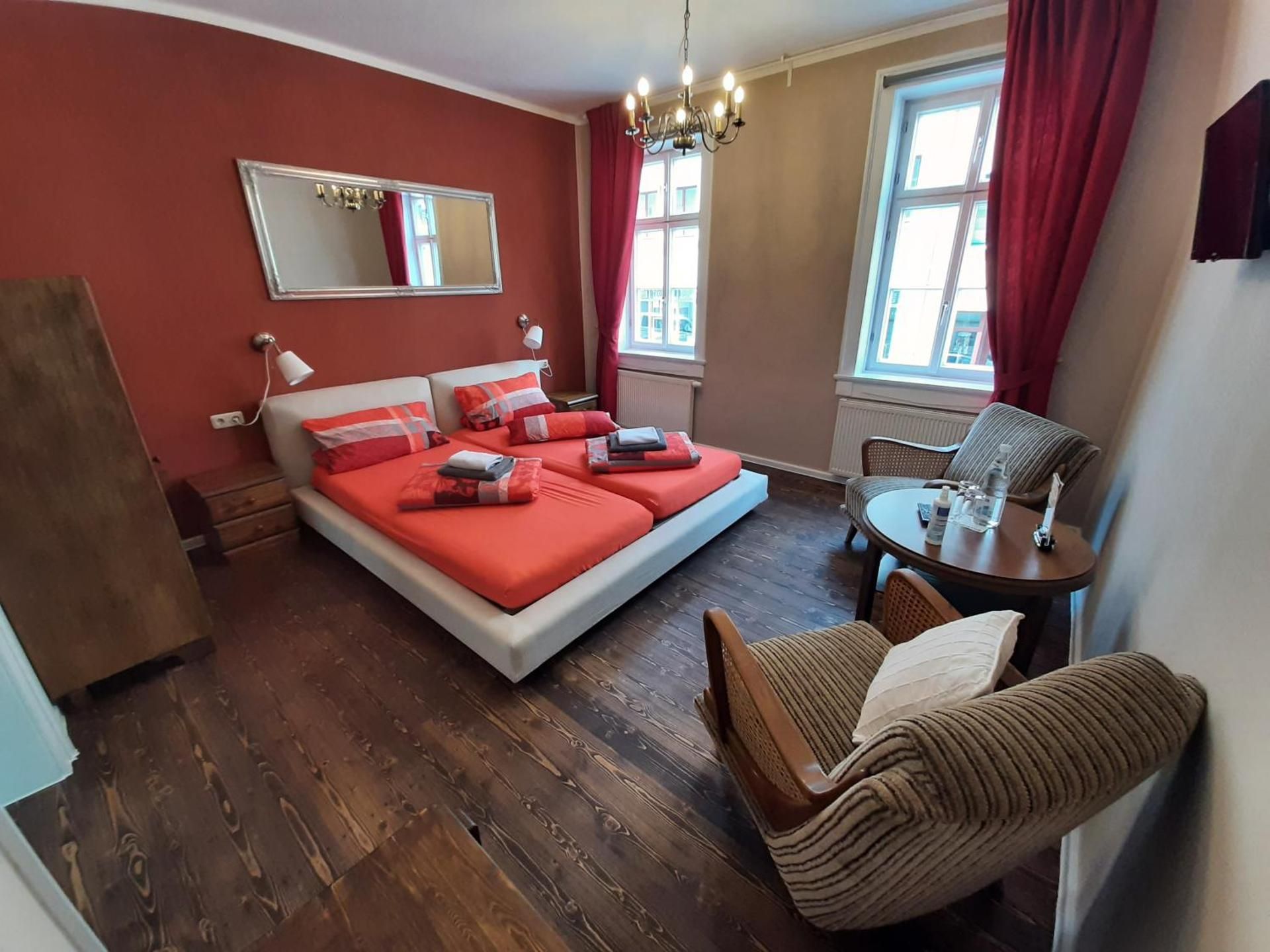 Double Room with Private External Bathroom