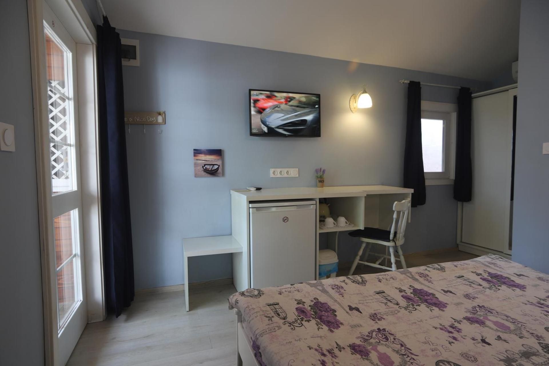 One-Bedroom Chalet