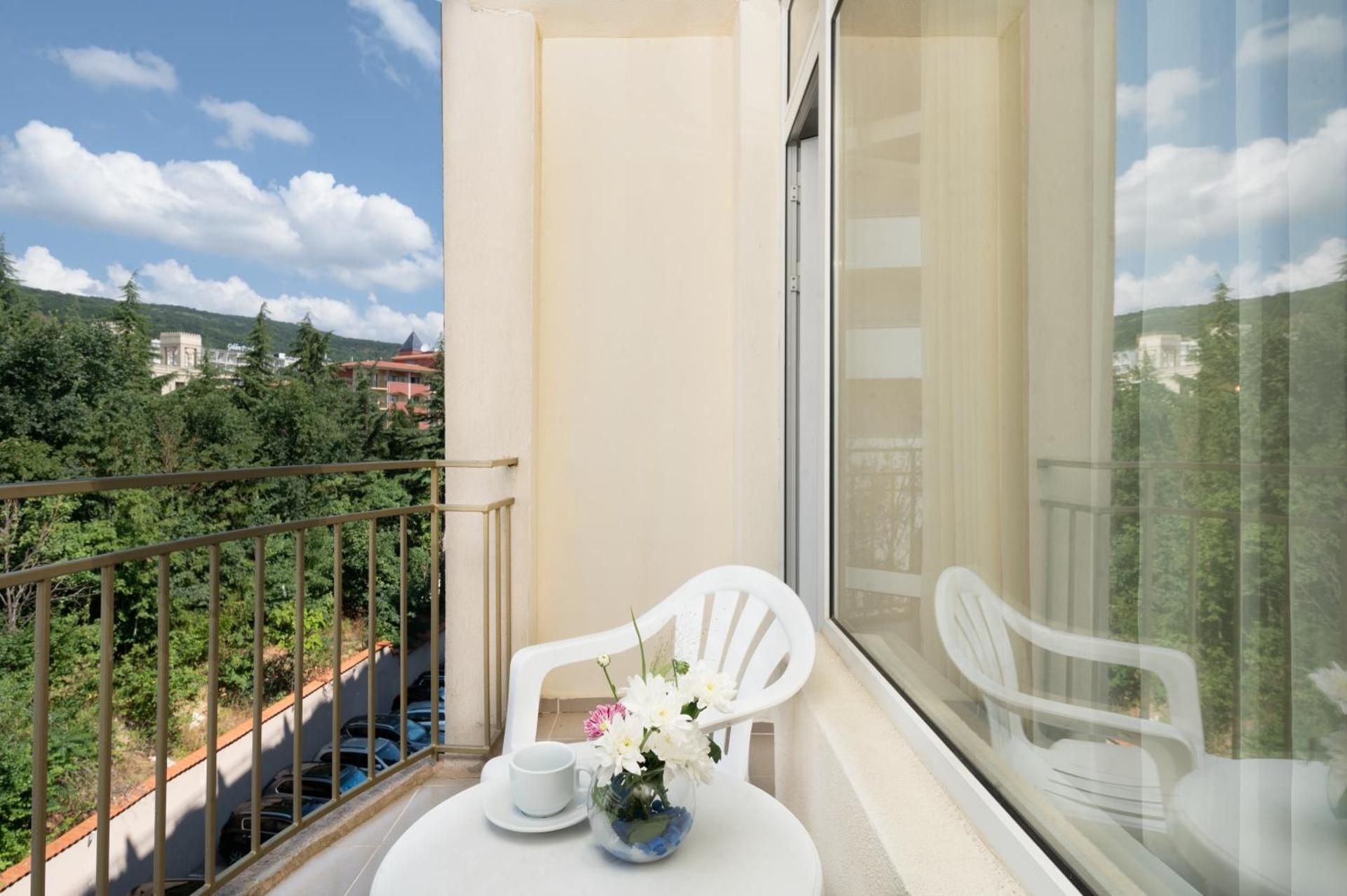 Double Room with Garden View