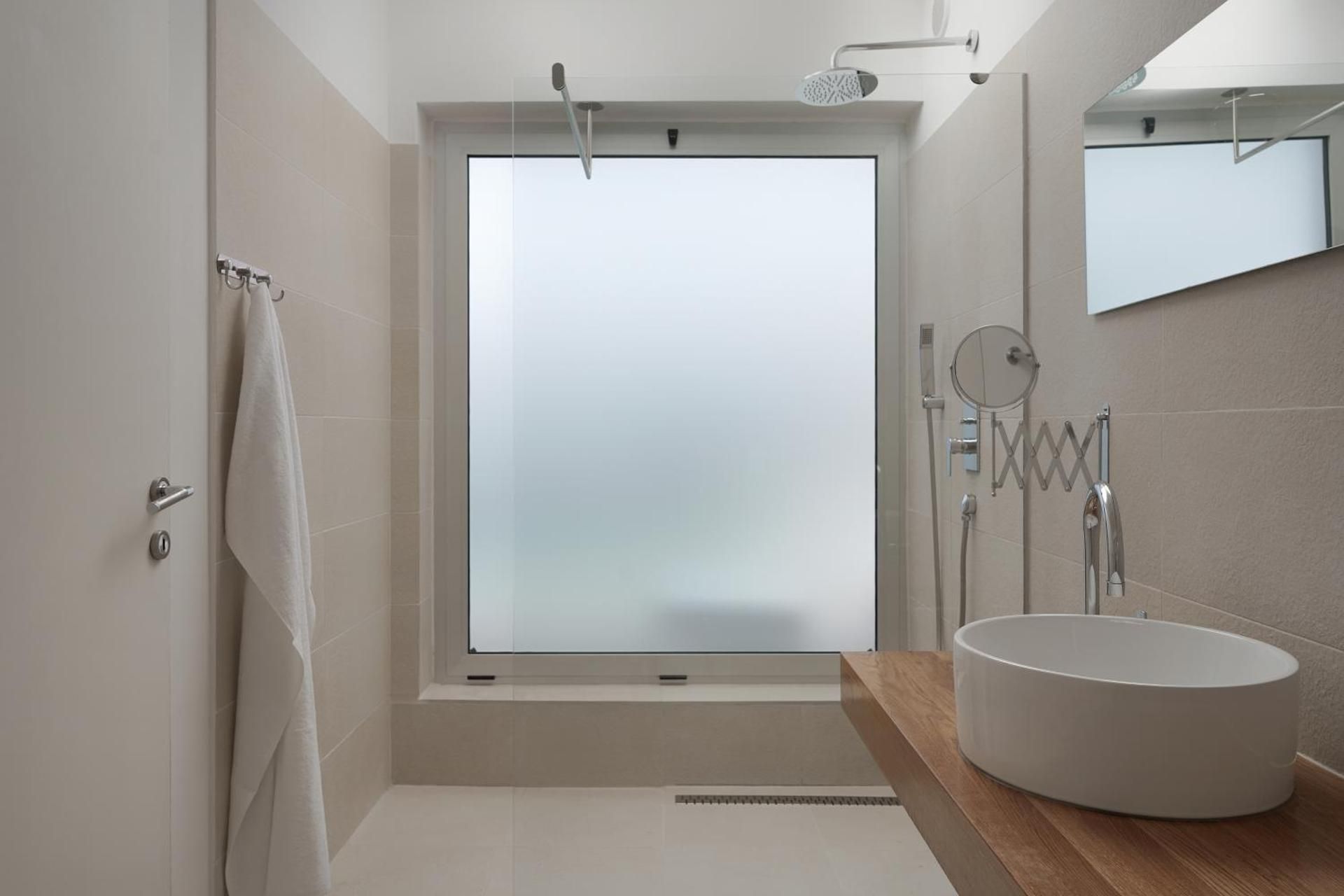 Double Room with Pool View