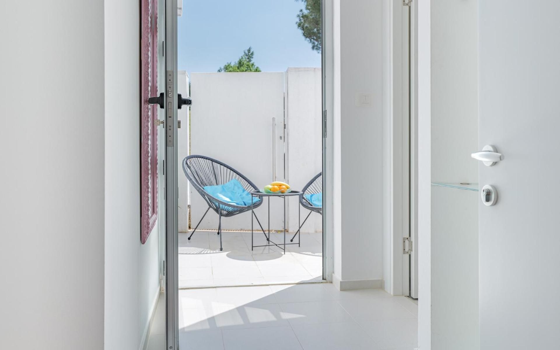 Deluxe Double Room with Shower
