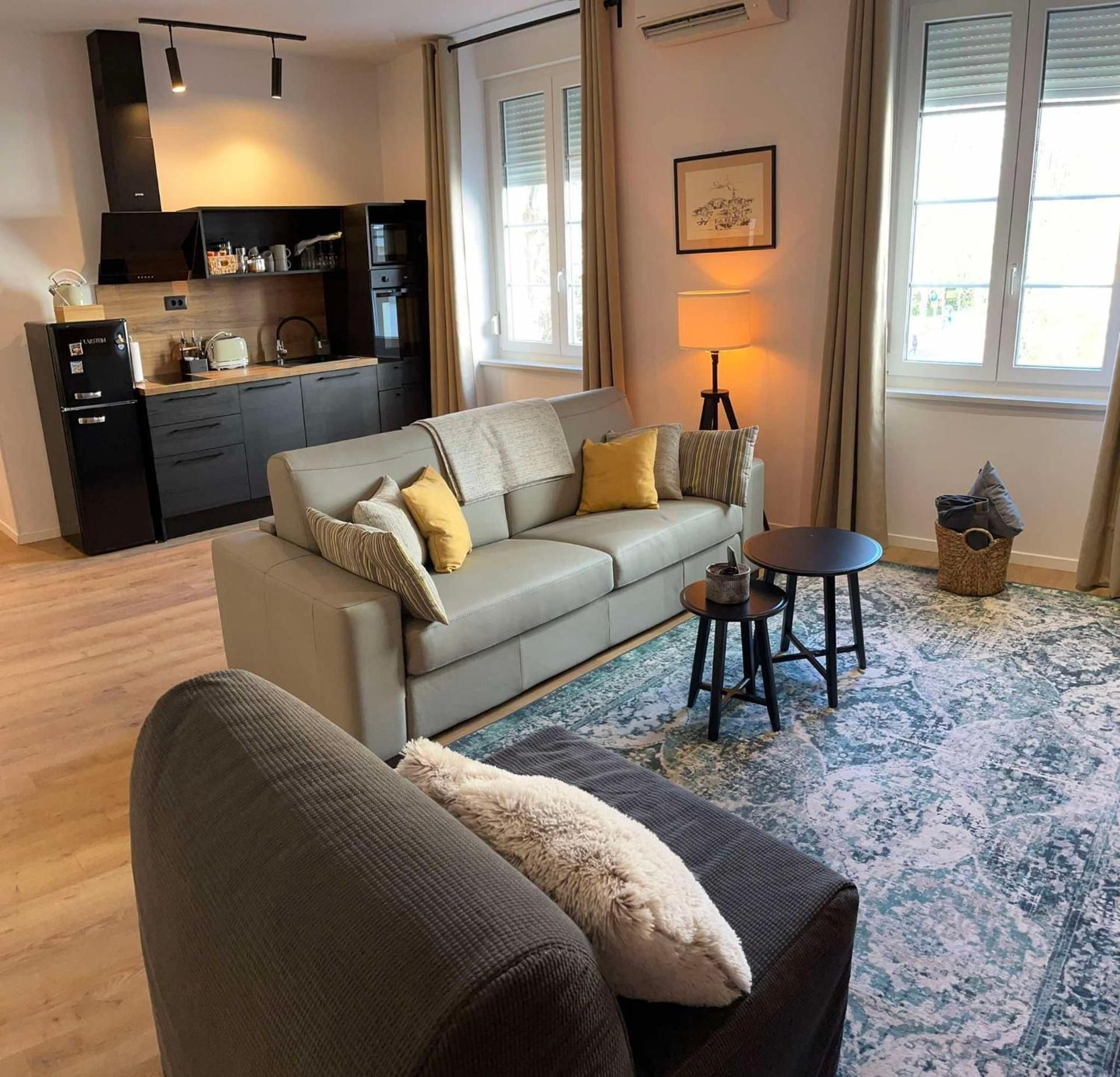 One-Bedroom Apartment