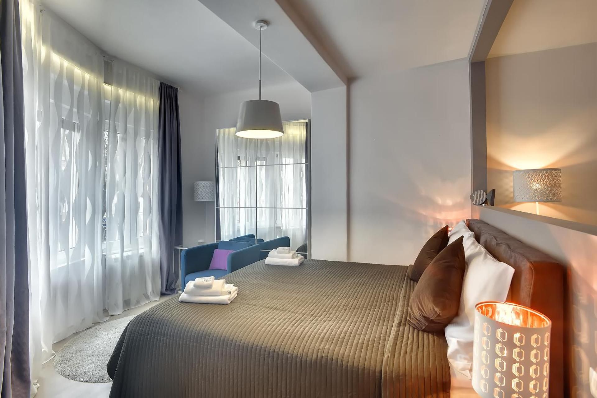 Studio Apartment