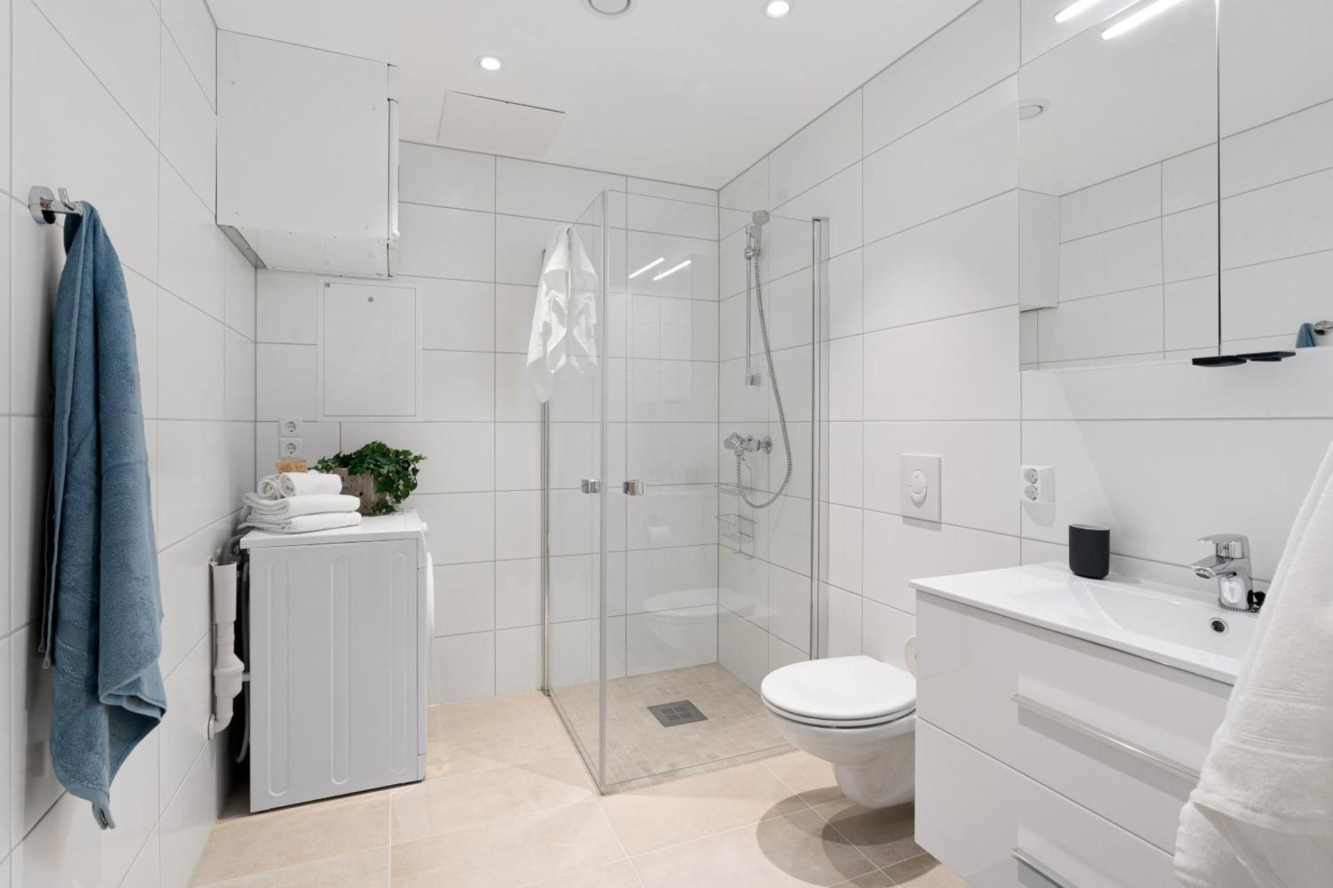 Large Two-Bedroom Apartment
