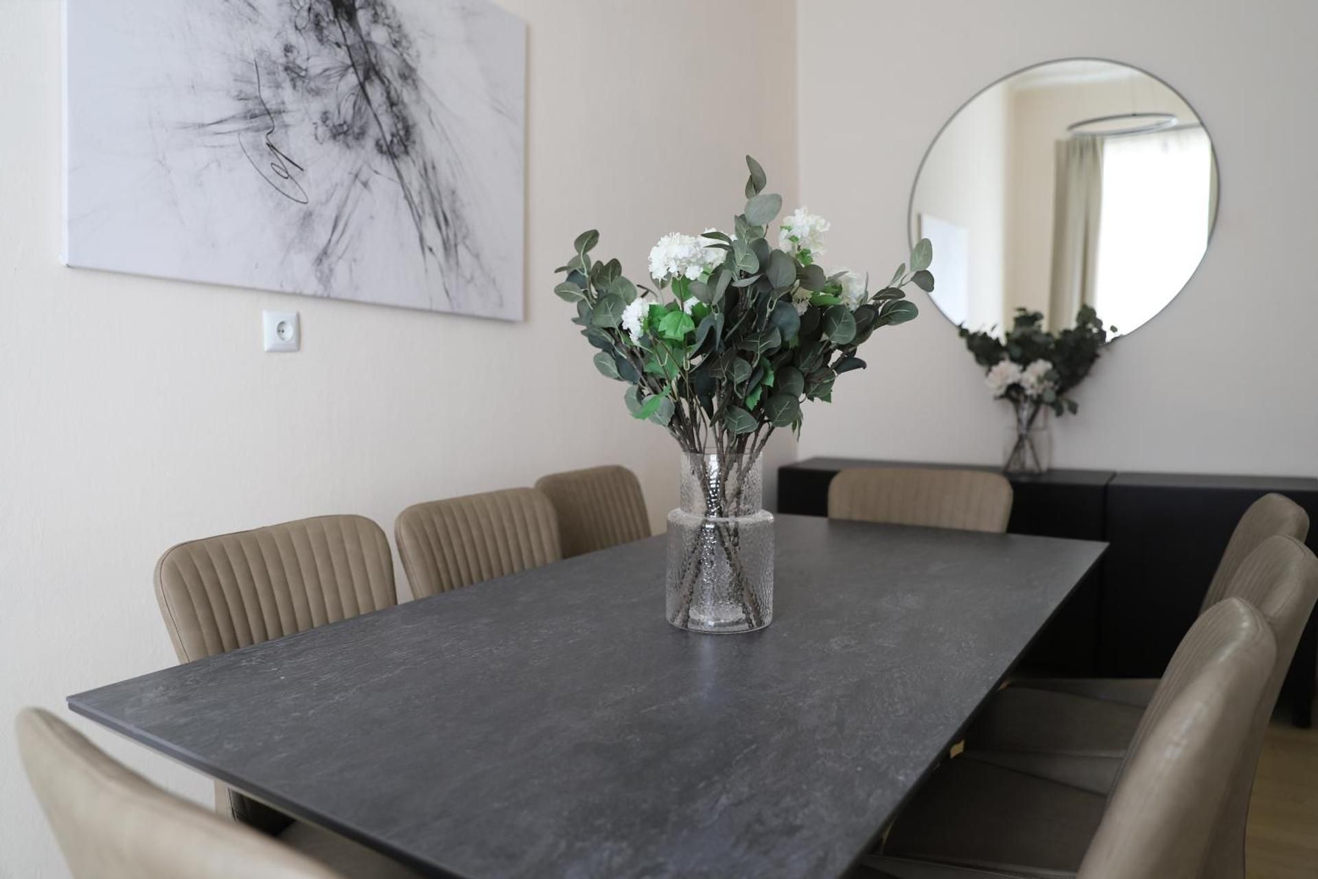 Spacious Apartment, 3 min to U6 Alserstraße