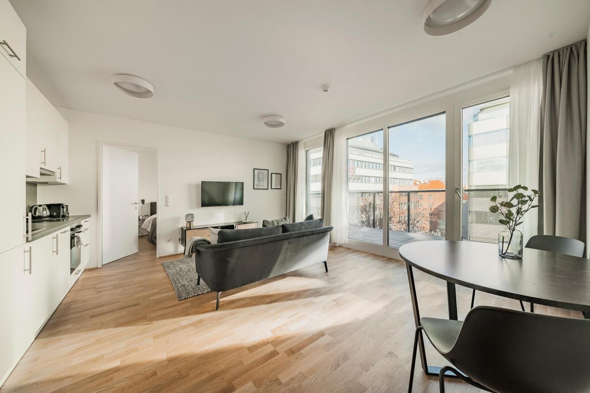 Three-Bedroom Penthouse Suite with Terrace