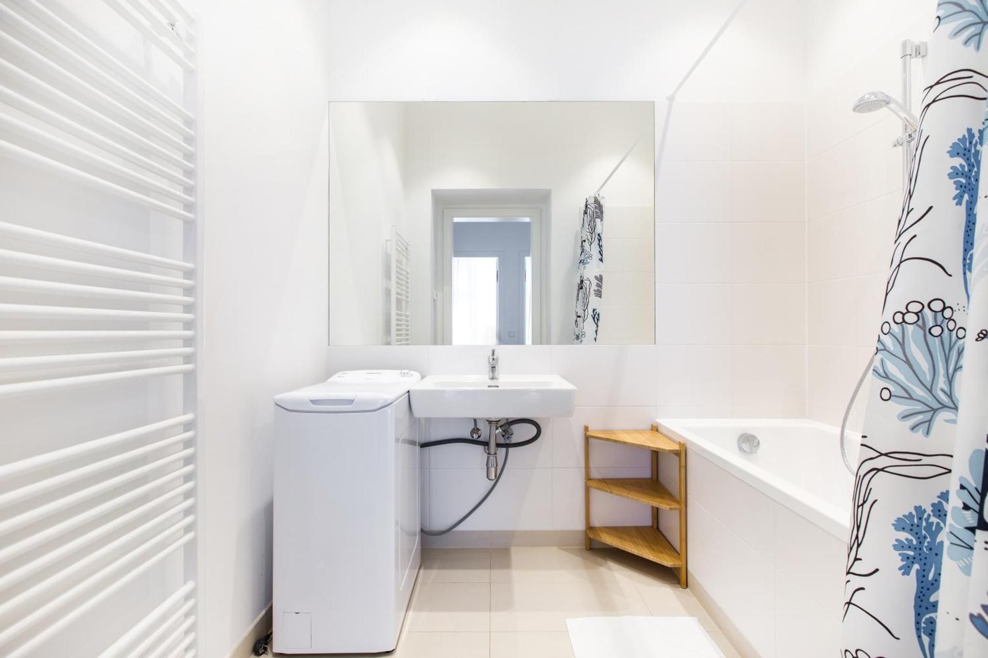 Three-Bedroom Apartment - Penthouse 26