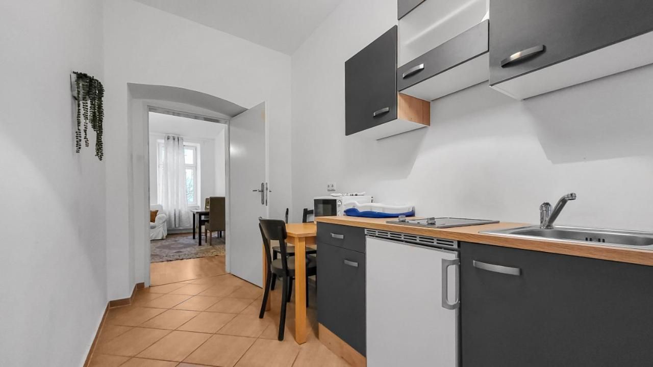 Adalbert Apartments