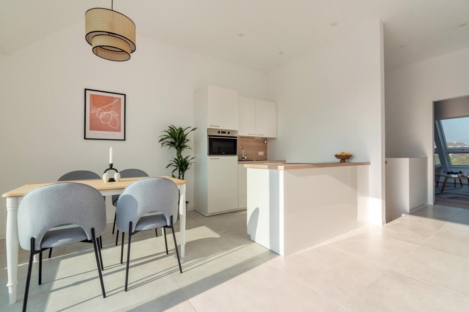 Sophienne Apartments
