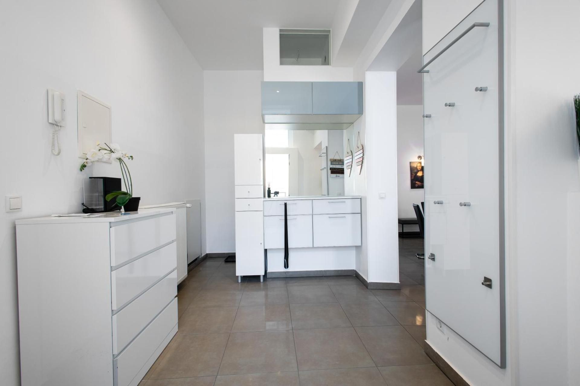 Suite Apartment