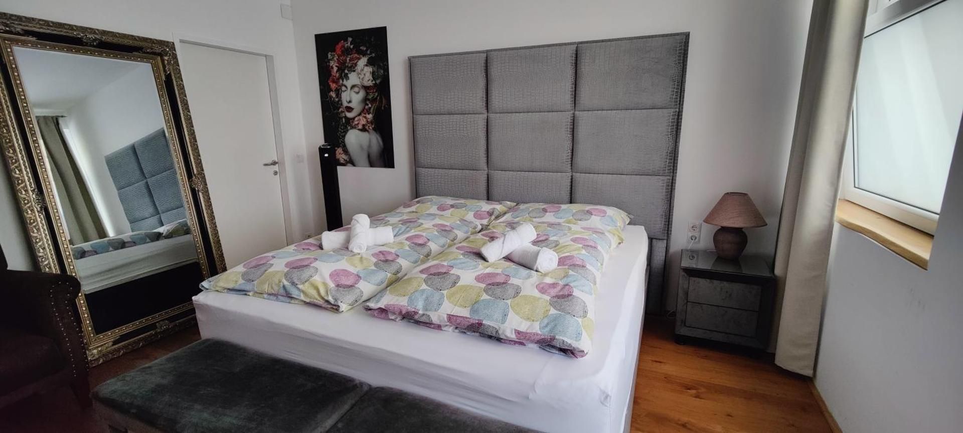 Standard King Room