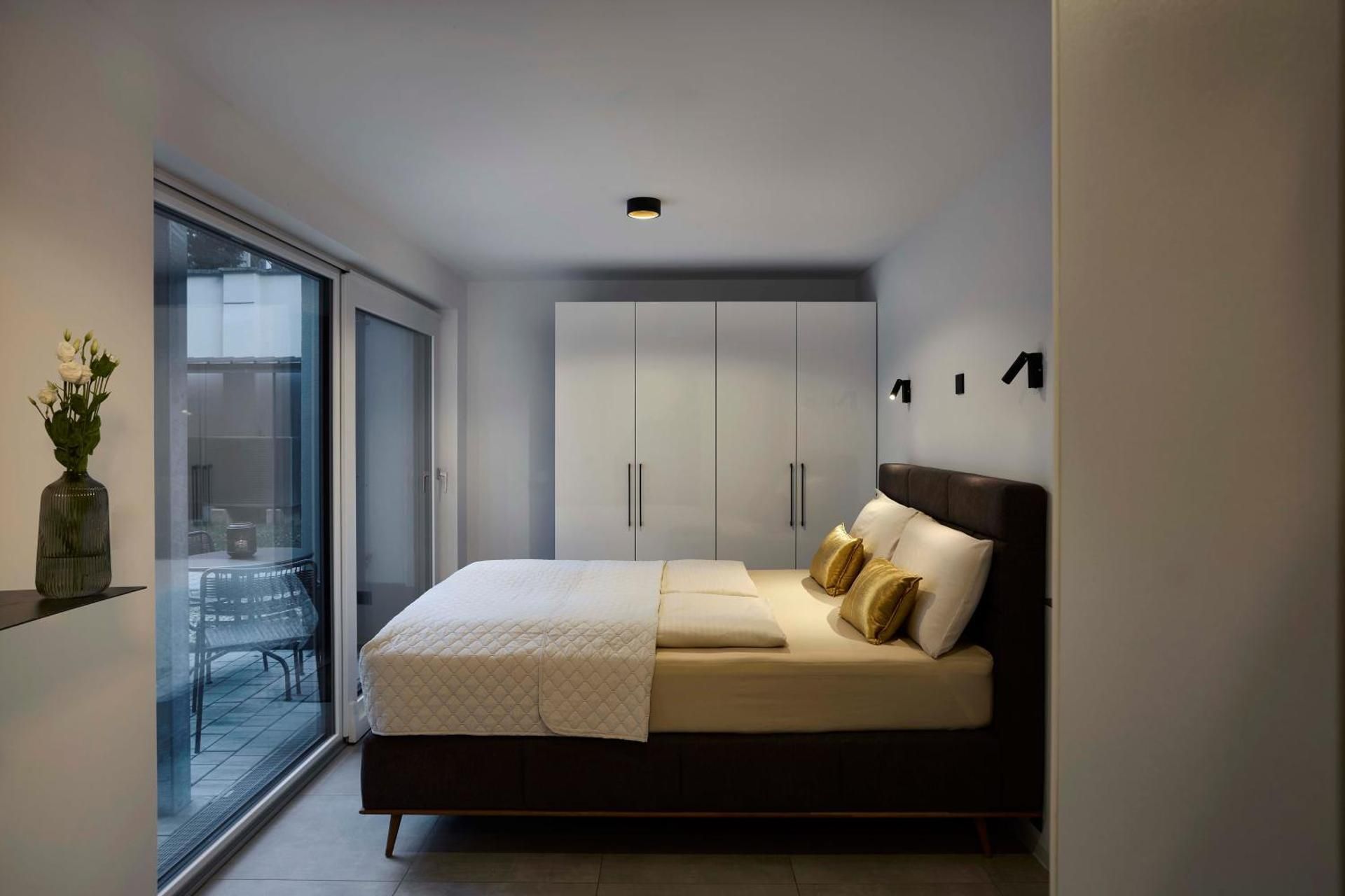 Studio with Terrace