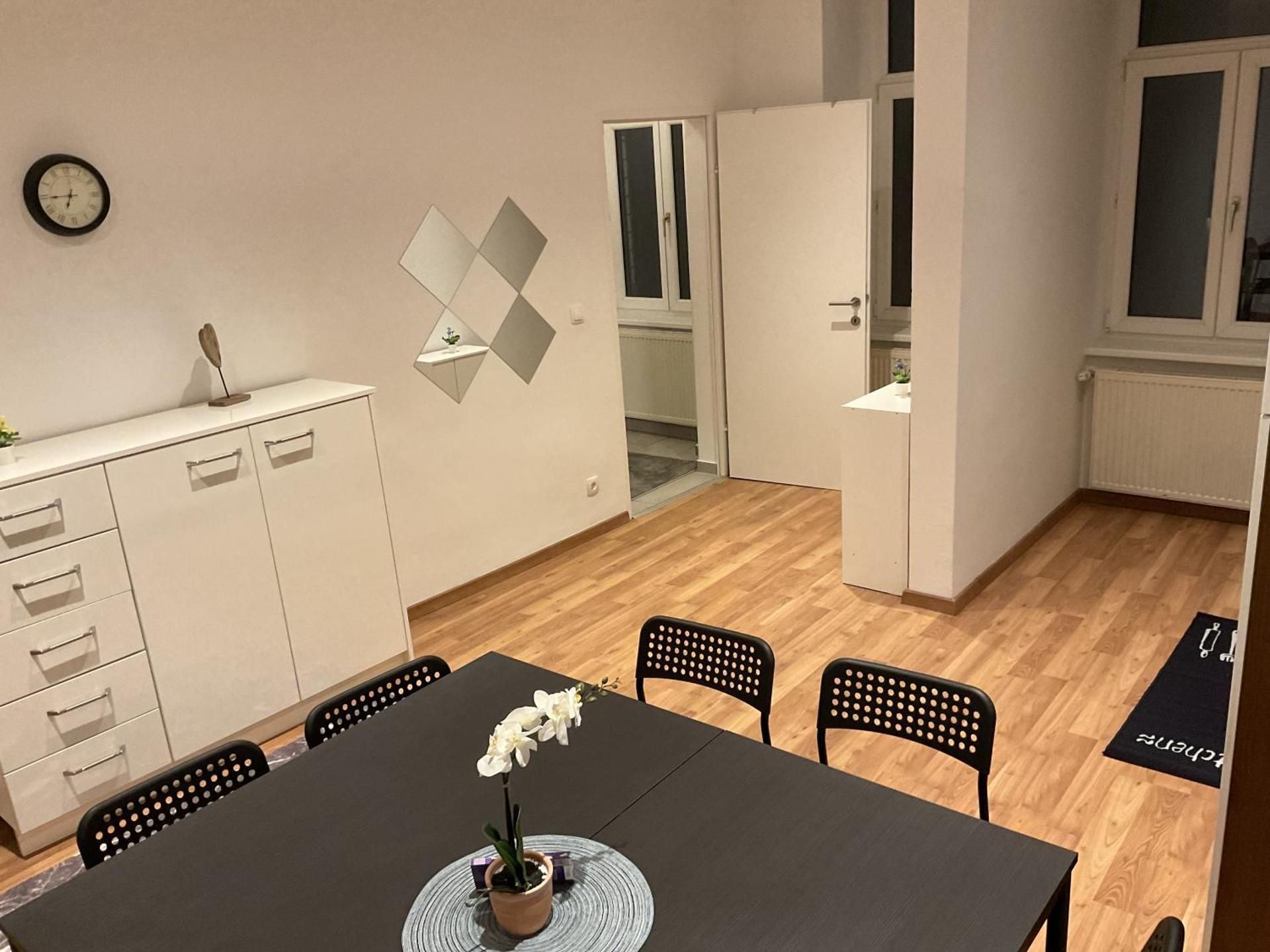 Palace Apartment
