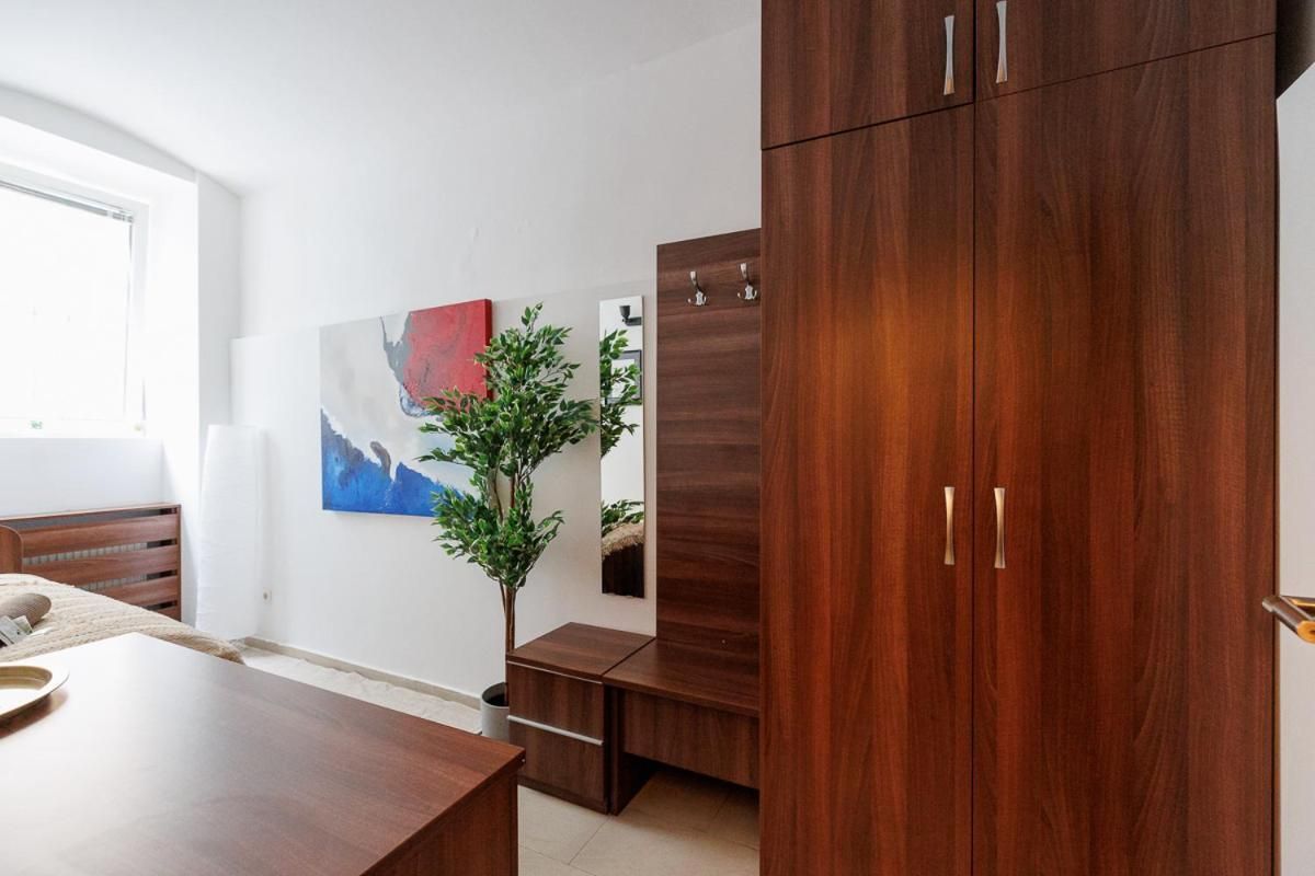 Budget Single Room