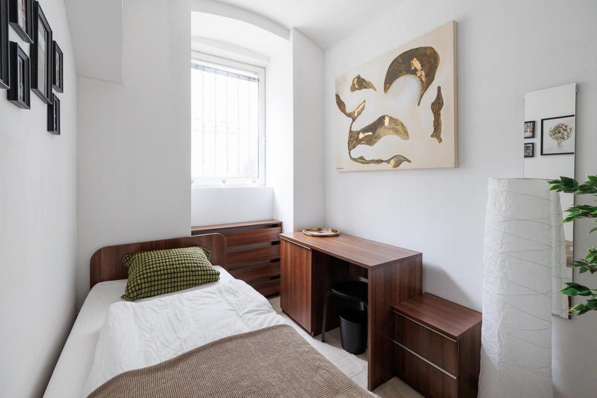 Budget Single Room