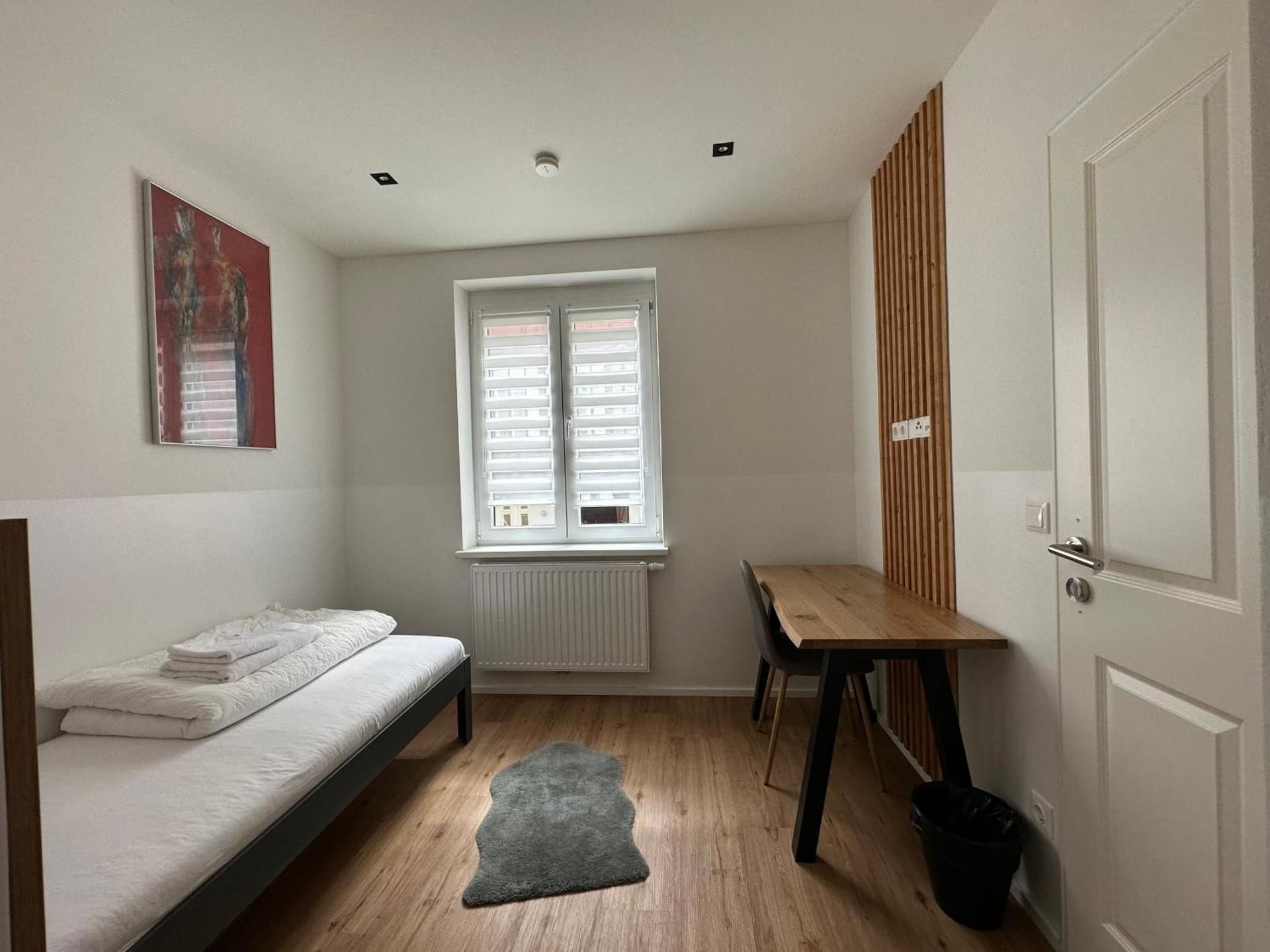 Single Room Y4