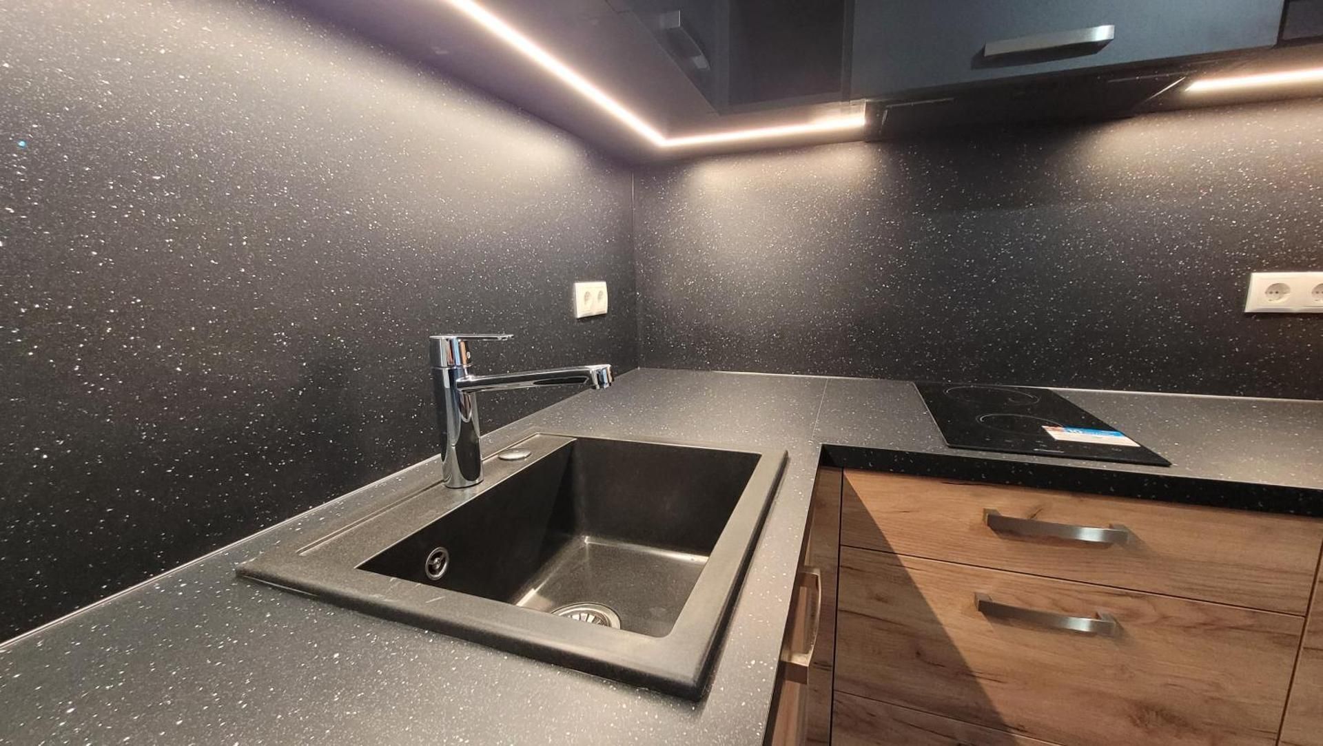 One-Bedroom Apartment TOP 5