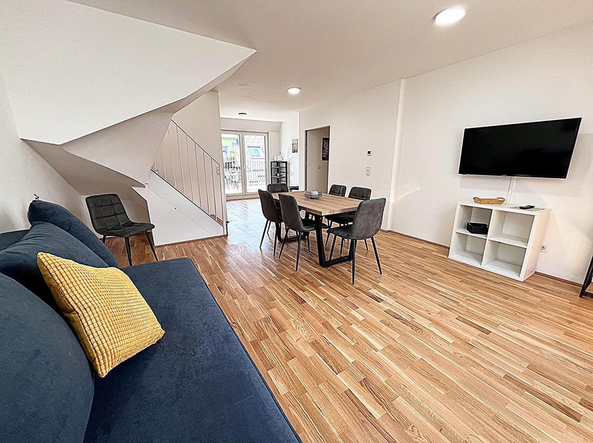Three-Bedroom Apartment with Balcony