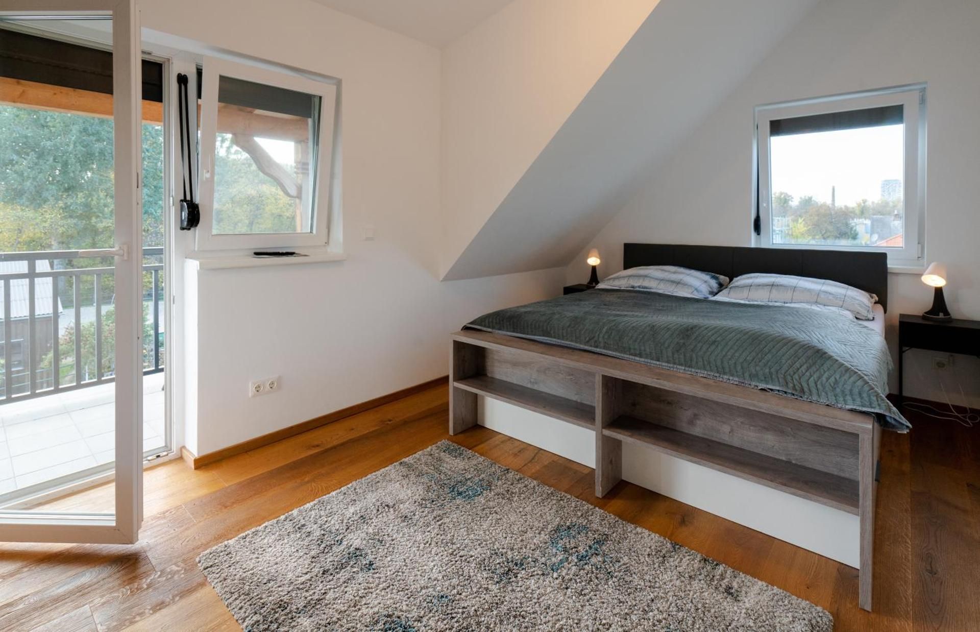One-Bedroom Apartment with Terrace