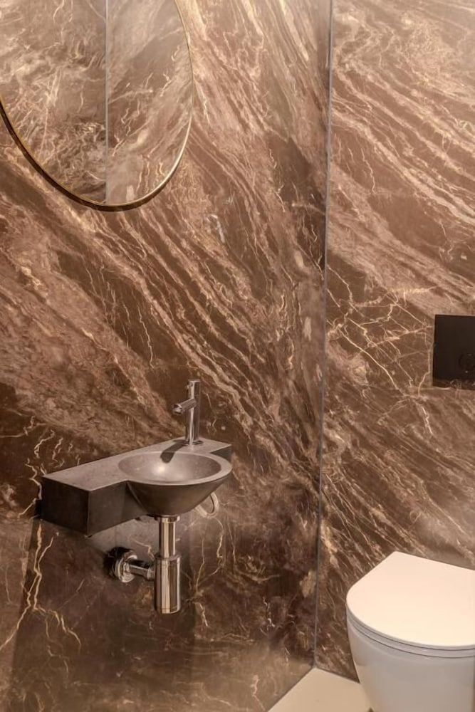 Hotel 83 Double Room