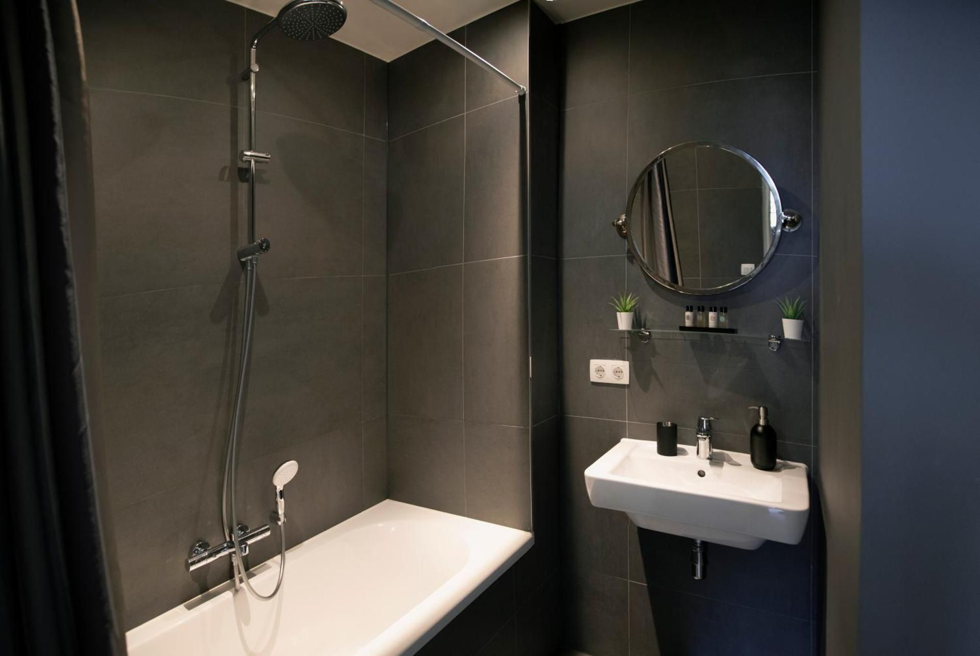 Modern Hideout Ace Location Deluxe Double Room with Balcony 3