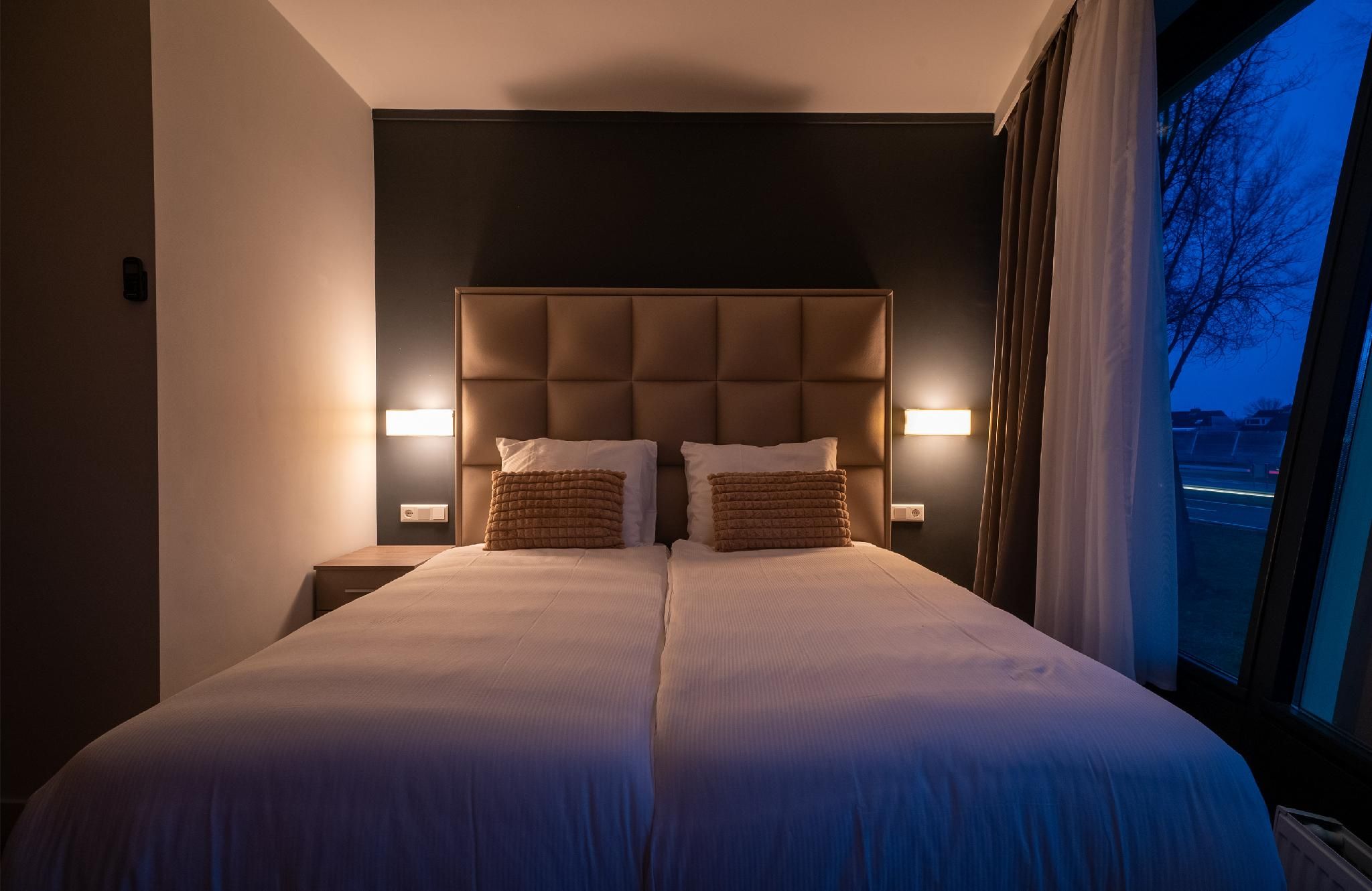 Ma Airport Hotel Twin