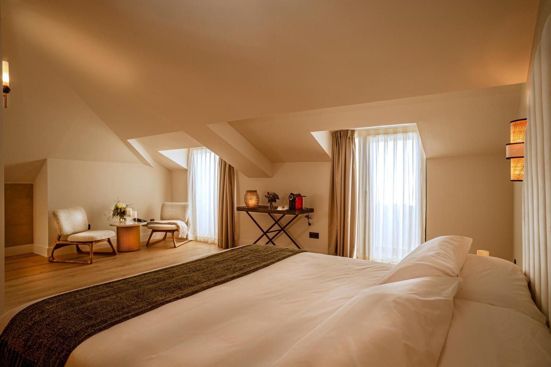 Deluxe Junior Suite