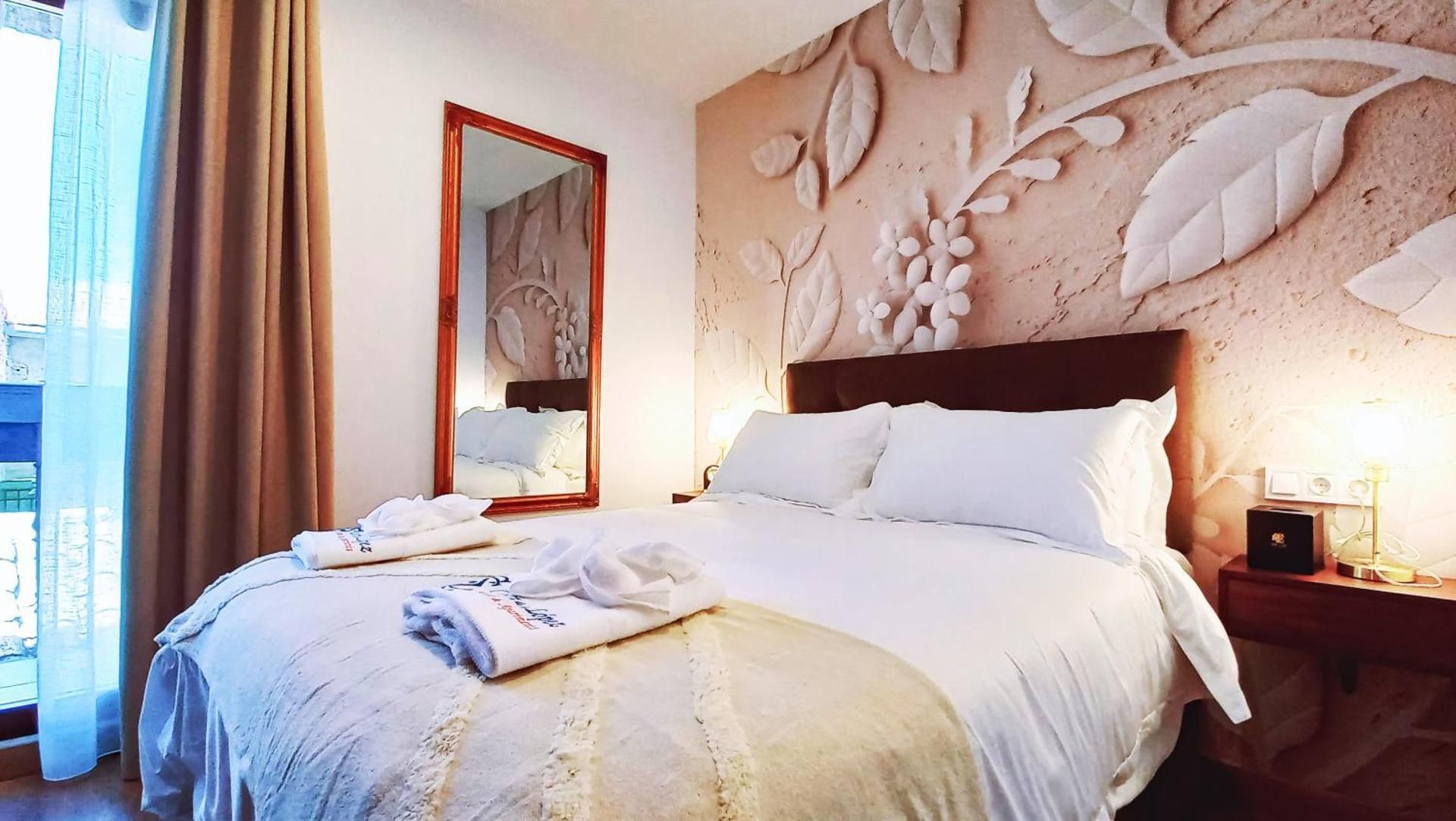 Casón de los López Apartmets Two-Bedroom Apartment