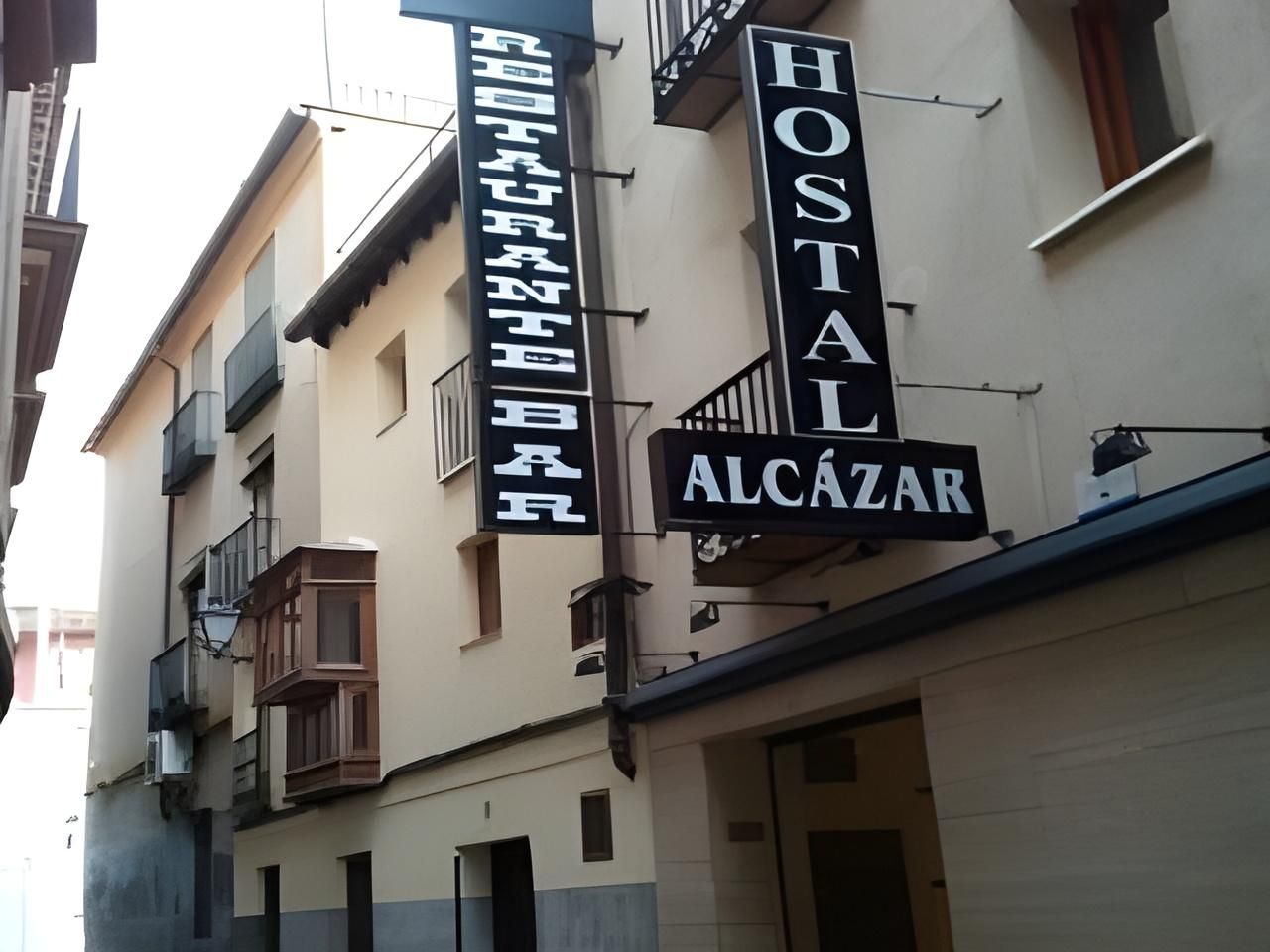Hostal Alcazar