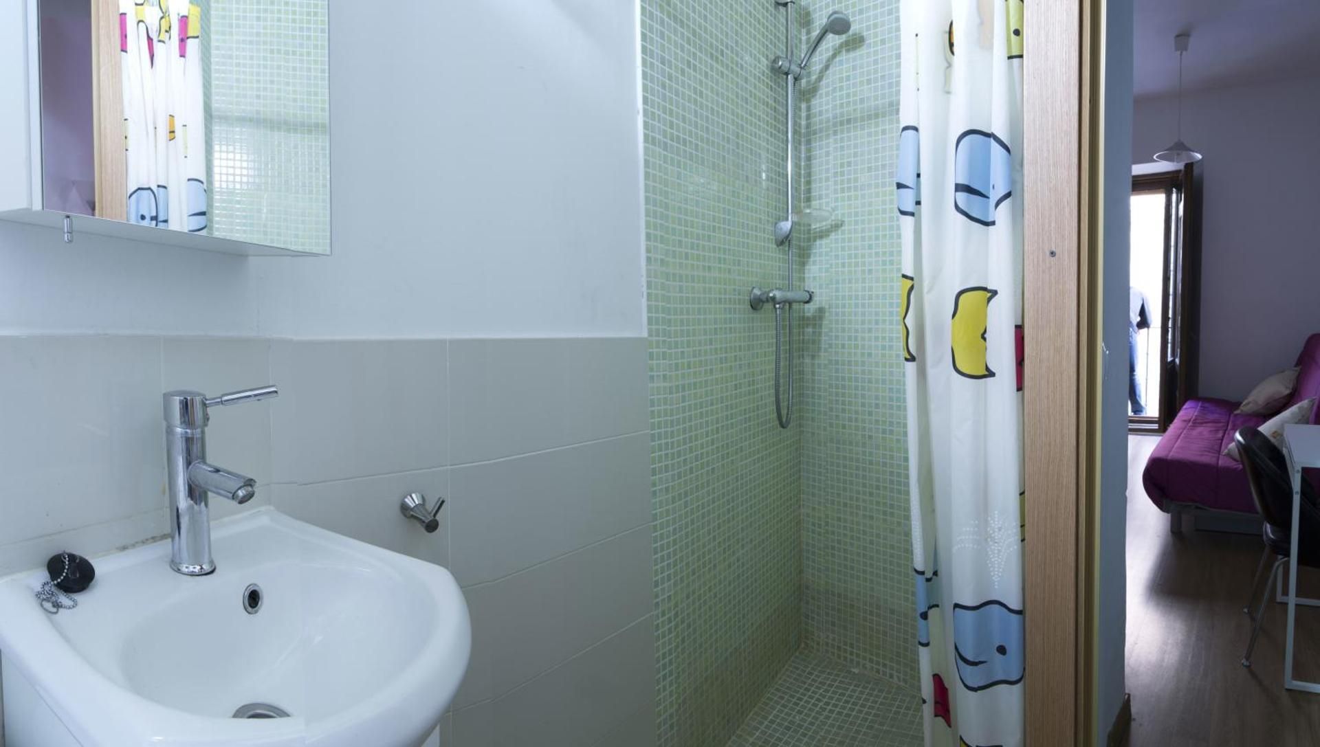 Studio Apartment