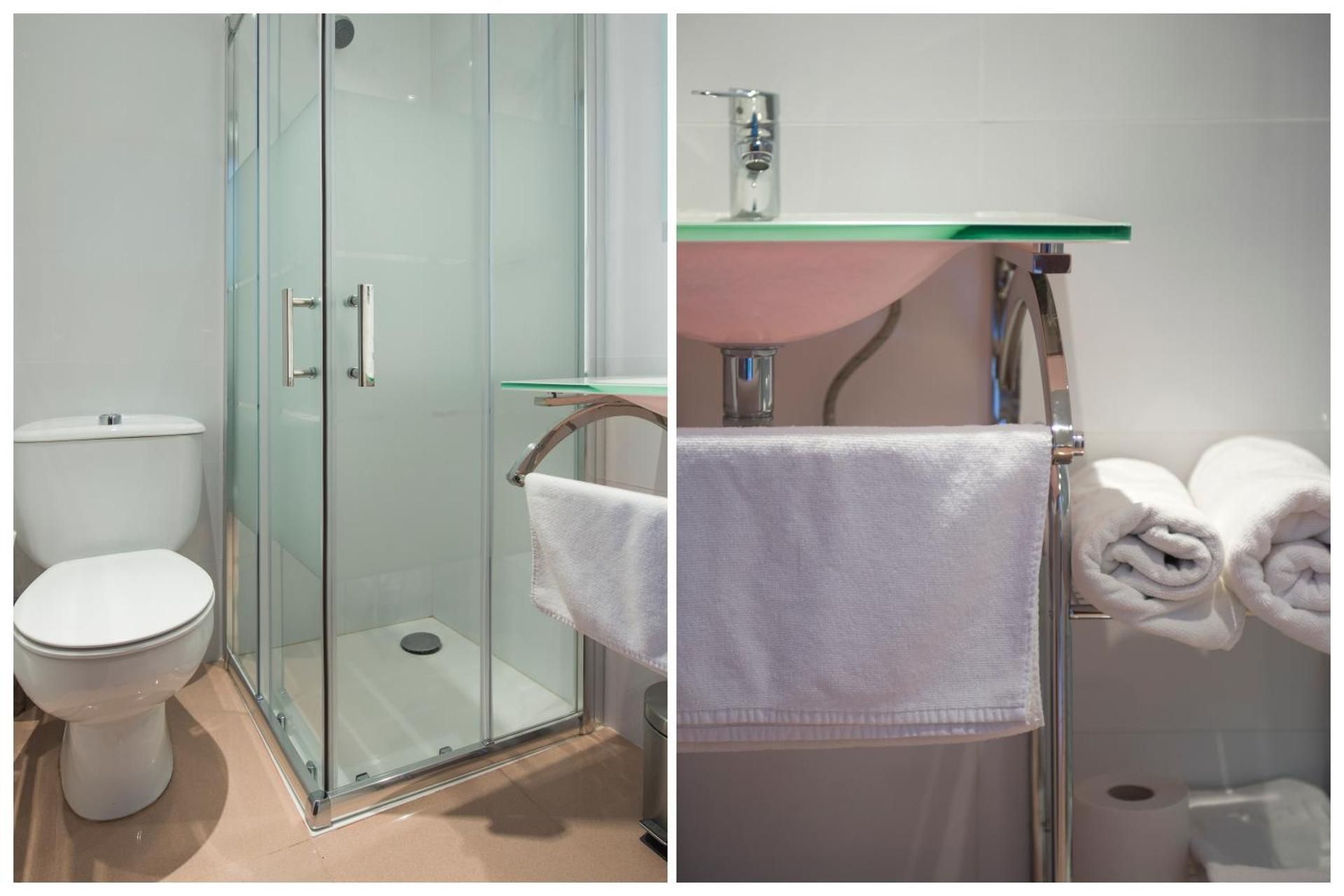 Double Room (1-2 Adults)