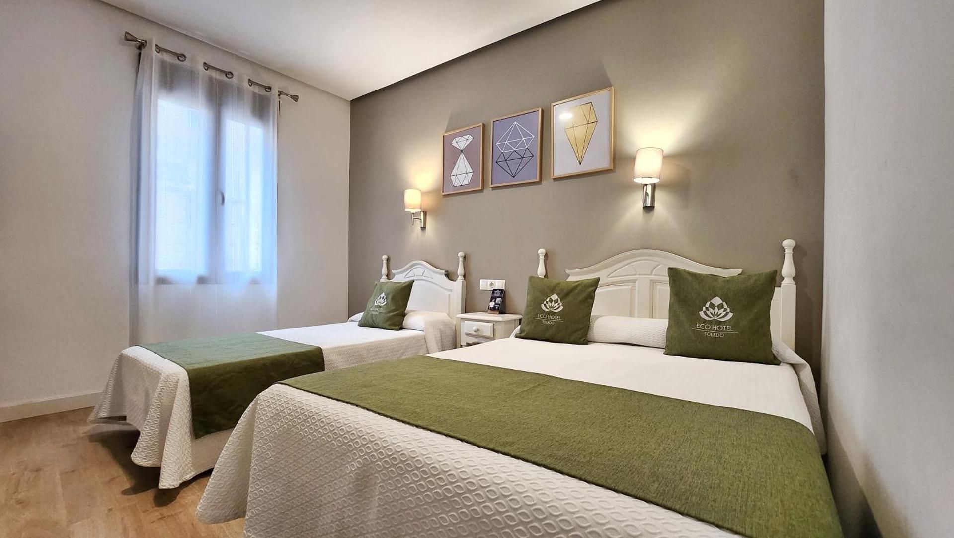 Triple Room with Private Bathroom