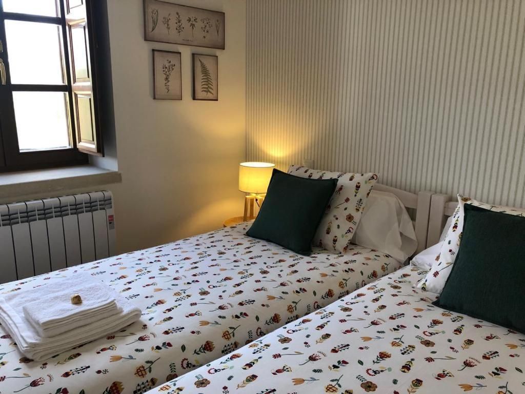 El Cuartel del Rio Dulce Two-Bedroom Apartment