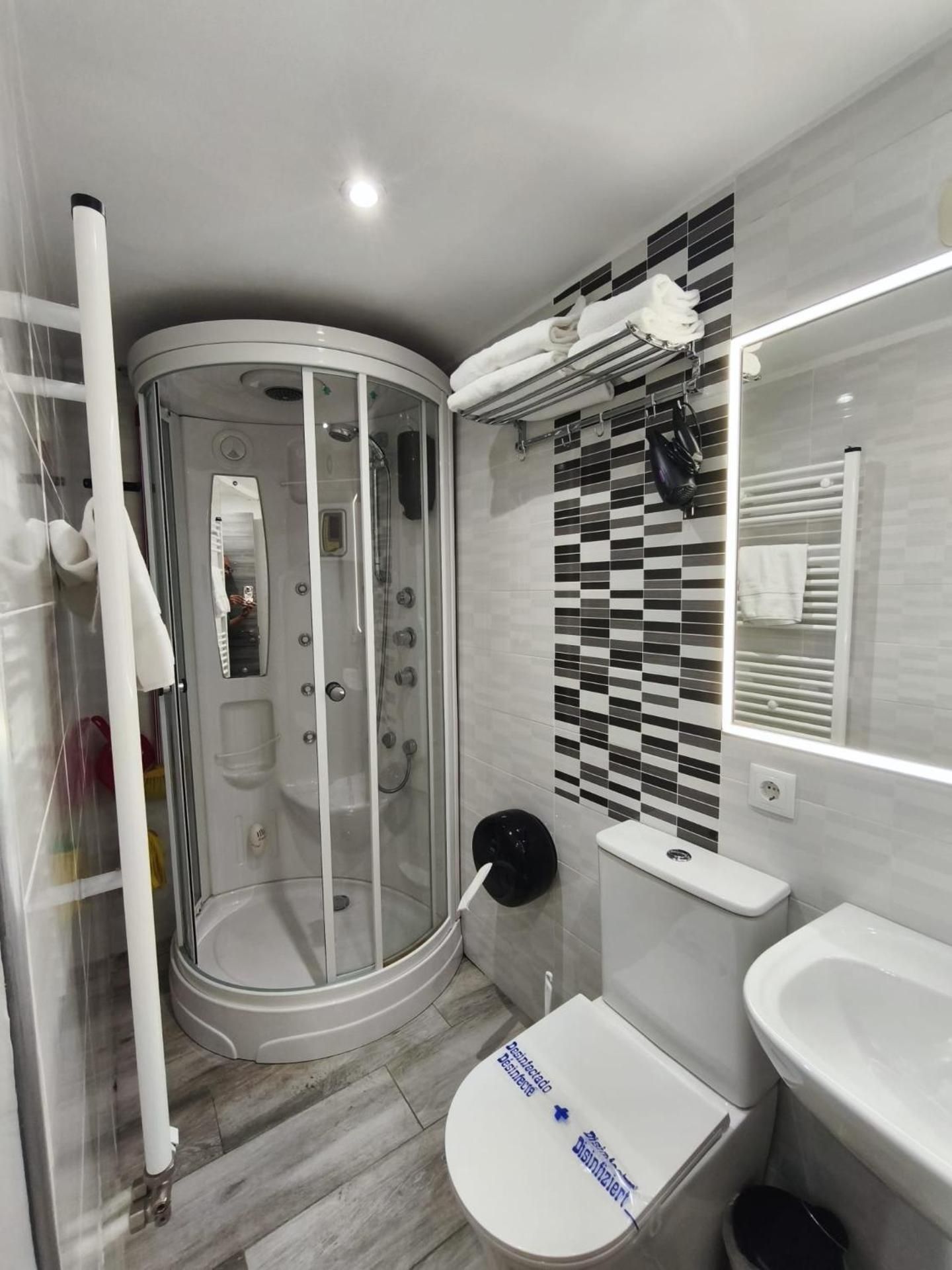 Don Victor Superior Apartment 2