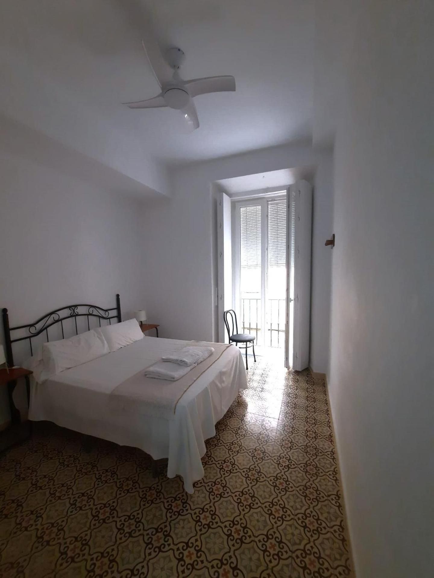 Double Room with Shared Bathroom