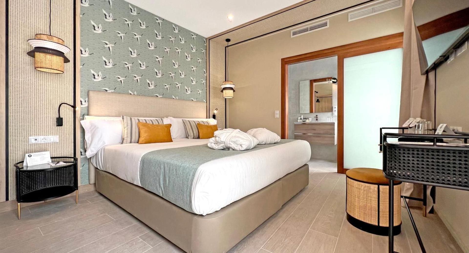 Basic Double Room